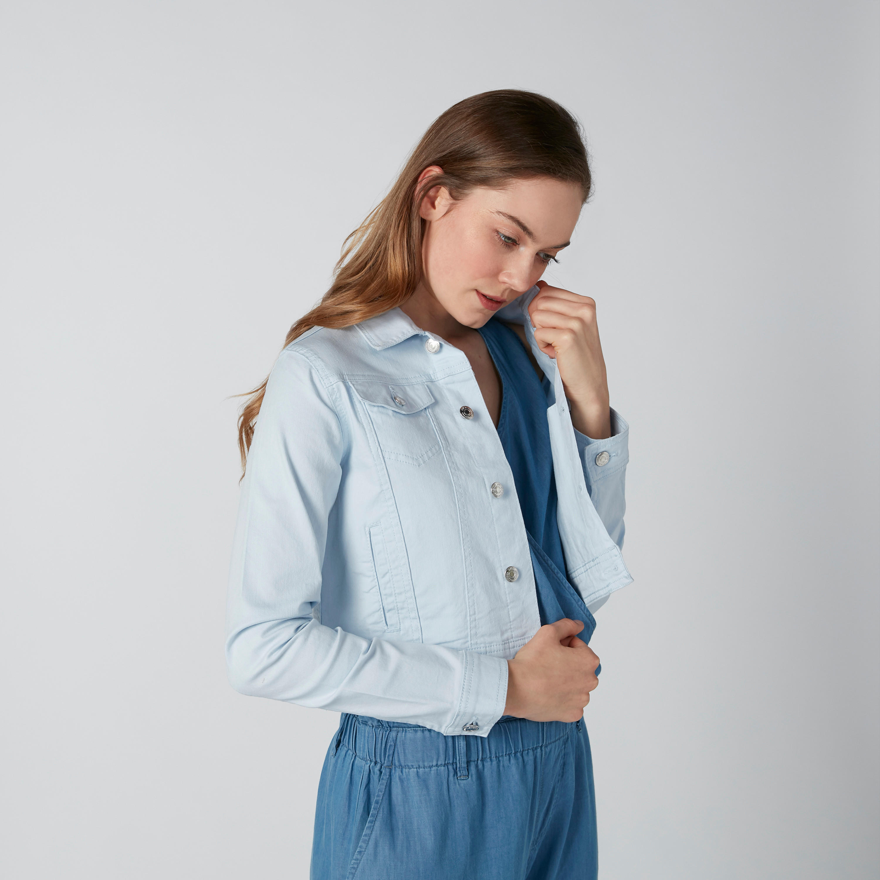 Solid Denim Jacket with Pocket Detail and Long Sleeves-women-winterwear-coatsandjackets-jackets-image-4
