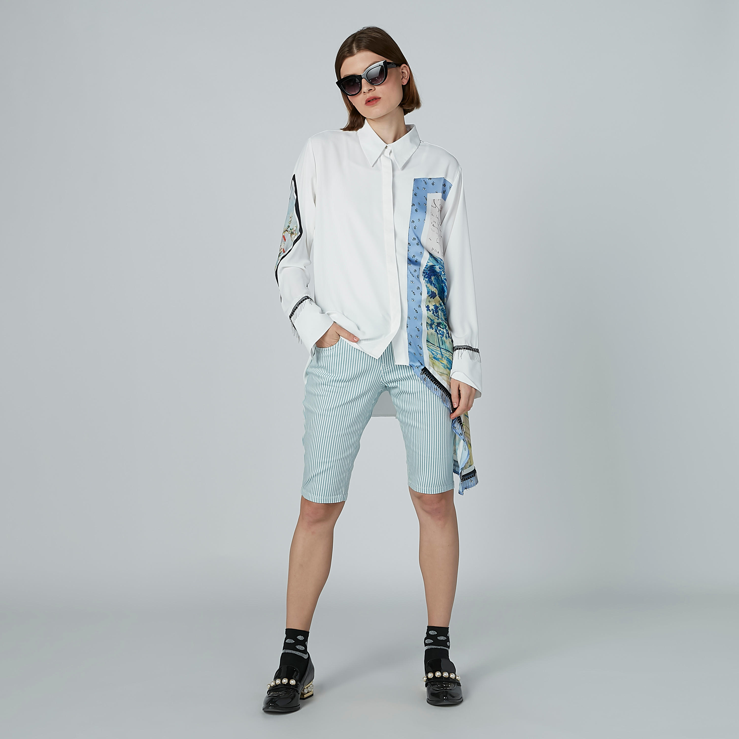 شورت دينم مقلّم بجيوب-women-clothing-bottoms-shorts-image-1
