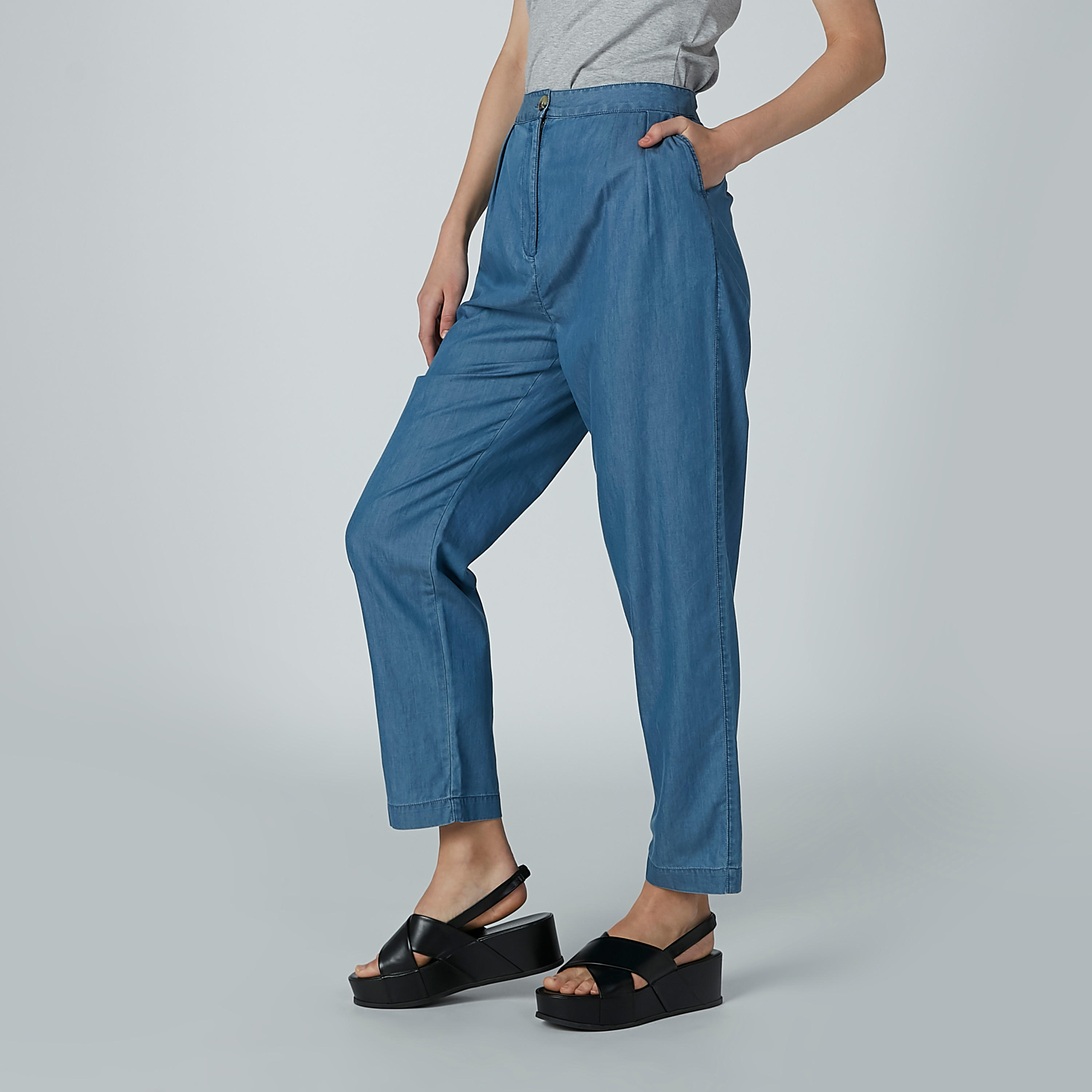 بنطال جينز طويل بجيوب-women-clothing-bottoms-jeans-image-2