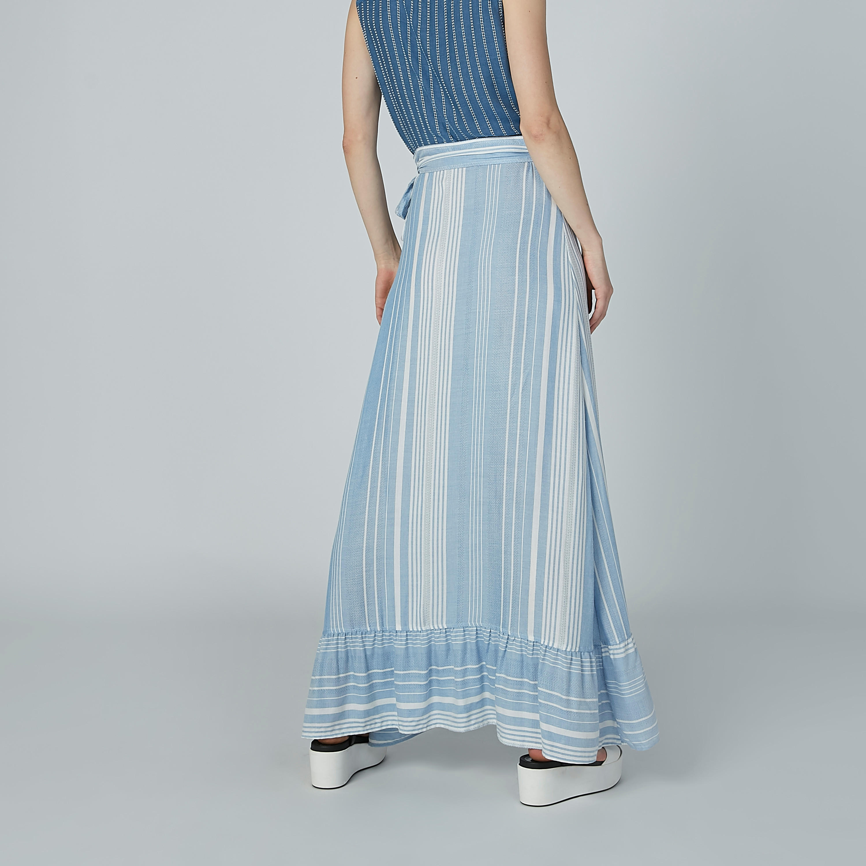 تنورة طويلة ملفوفة ومقلّمة بأربطة-women-clothing-bottoms-skirts-image-4