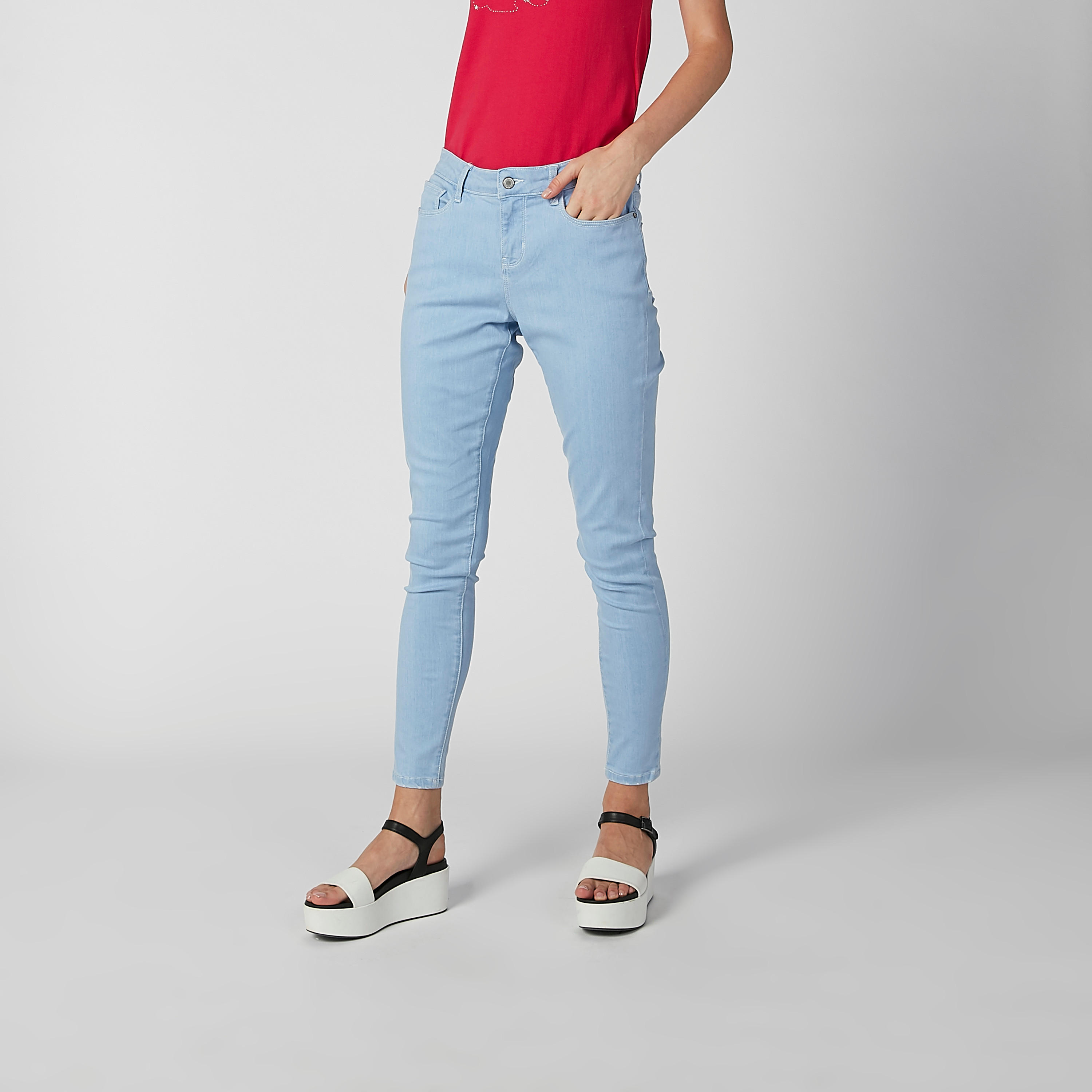 بنطلون جينز سادة طويل بجيوب وحلقات للحزام-women-clothing-bottoms-jeans-image-1