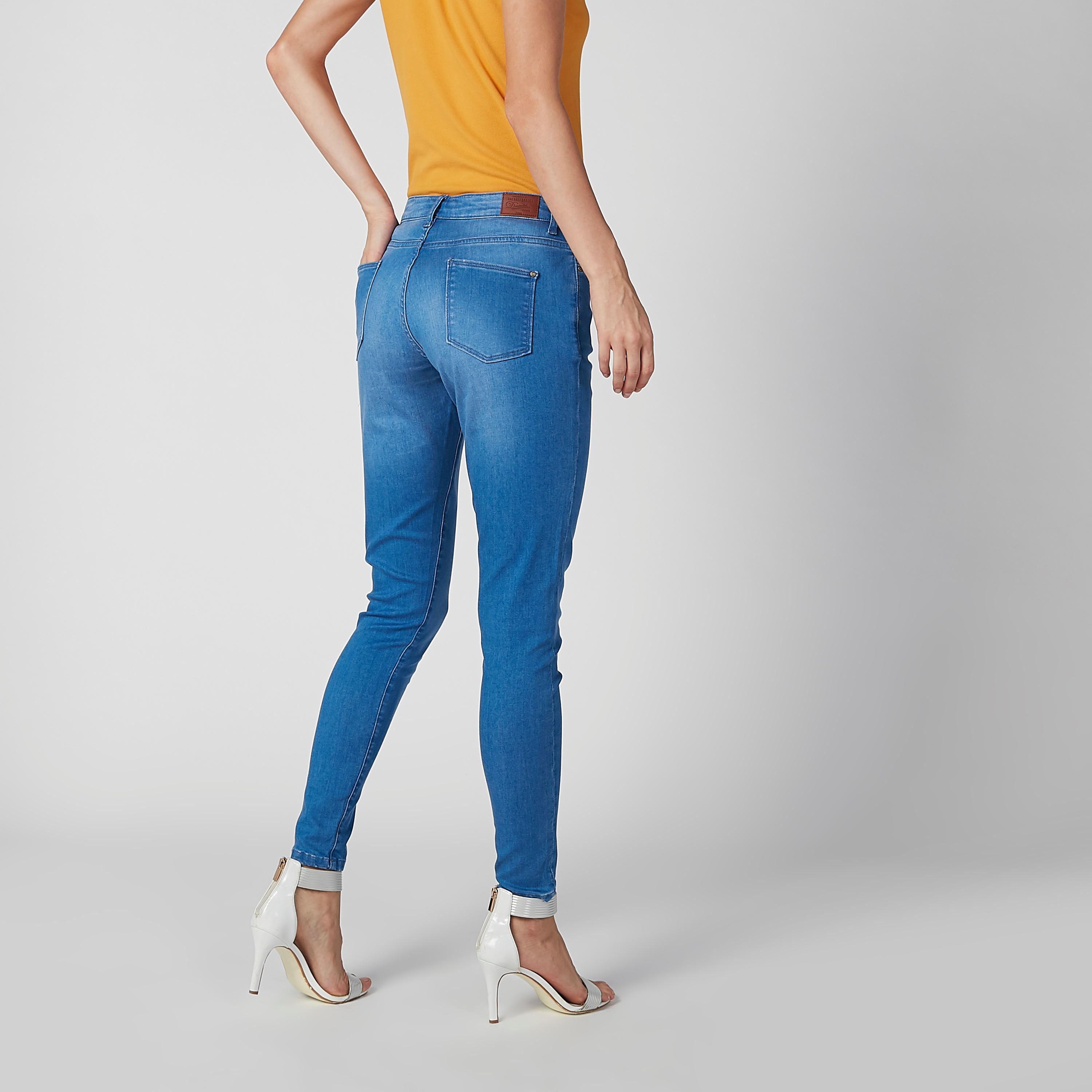 بنطلون جينز سادة طويل بجيوب وحلقات للحزام-women-clothing-bottoms-jeans-image-4