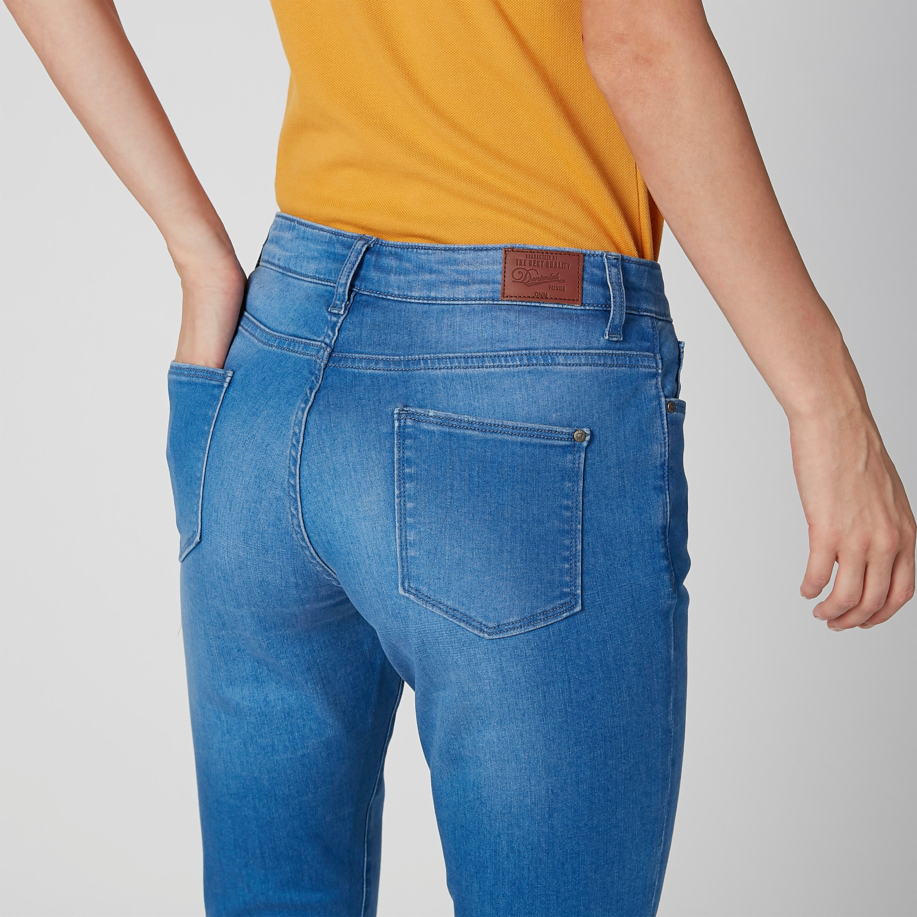 بنطلون جينز سادة طويل بجيوب وحلقات للحزام-women-clothing-bottoms-jeans-image-5