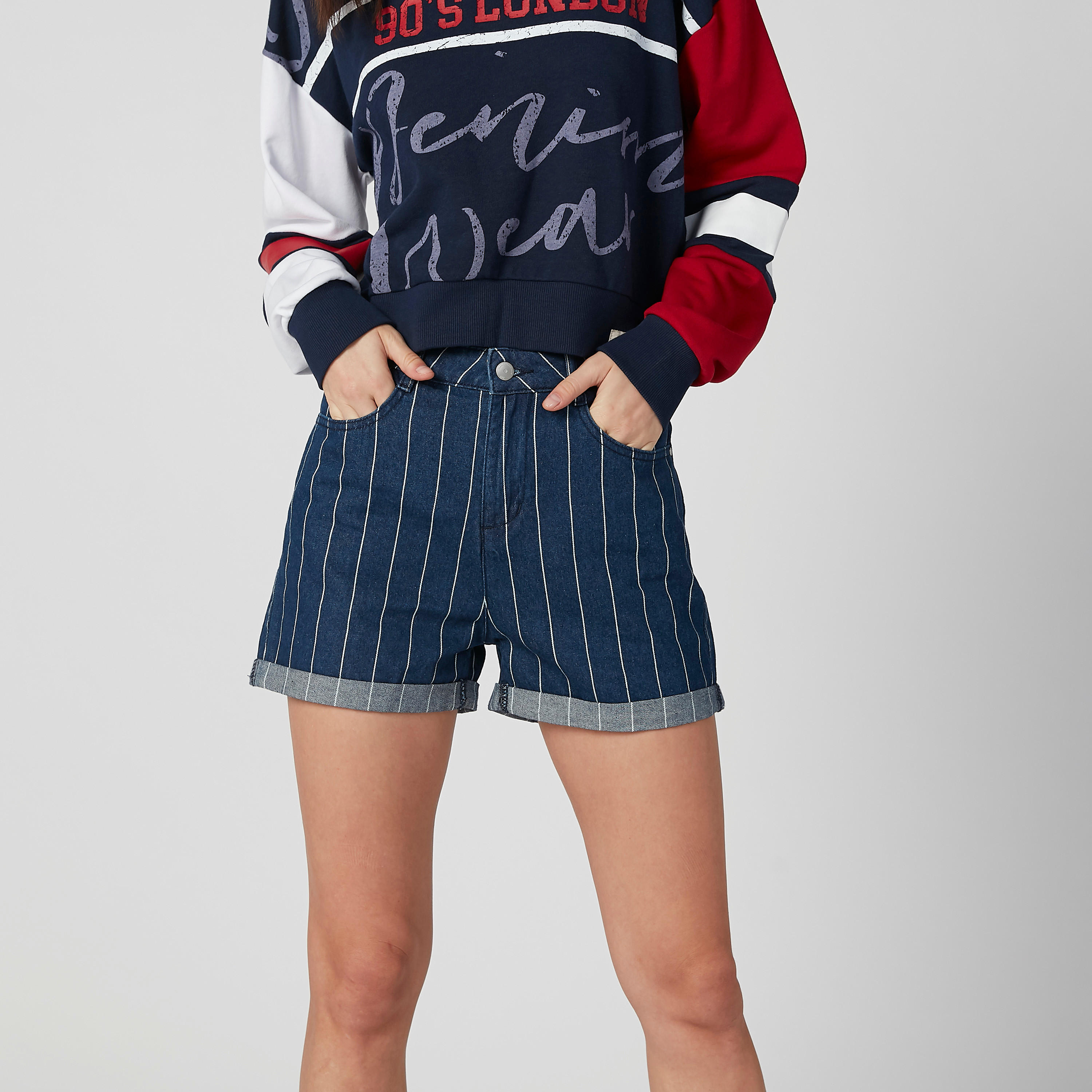 شورت مستدام مقلّم سكيني بخصر متوسط الارتفاع وجيوب -women-clothing-bottoms-shorts-image-3