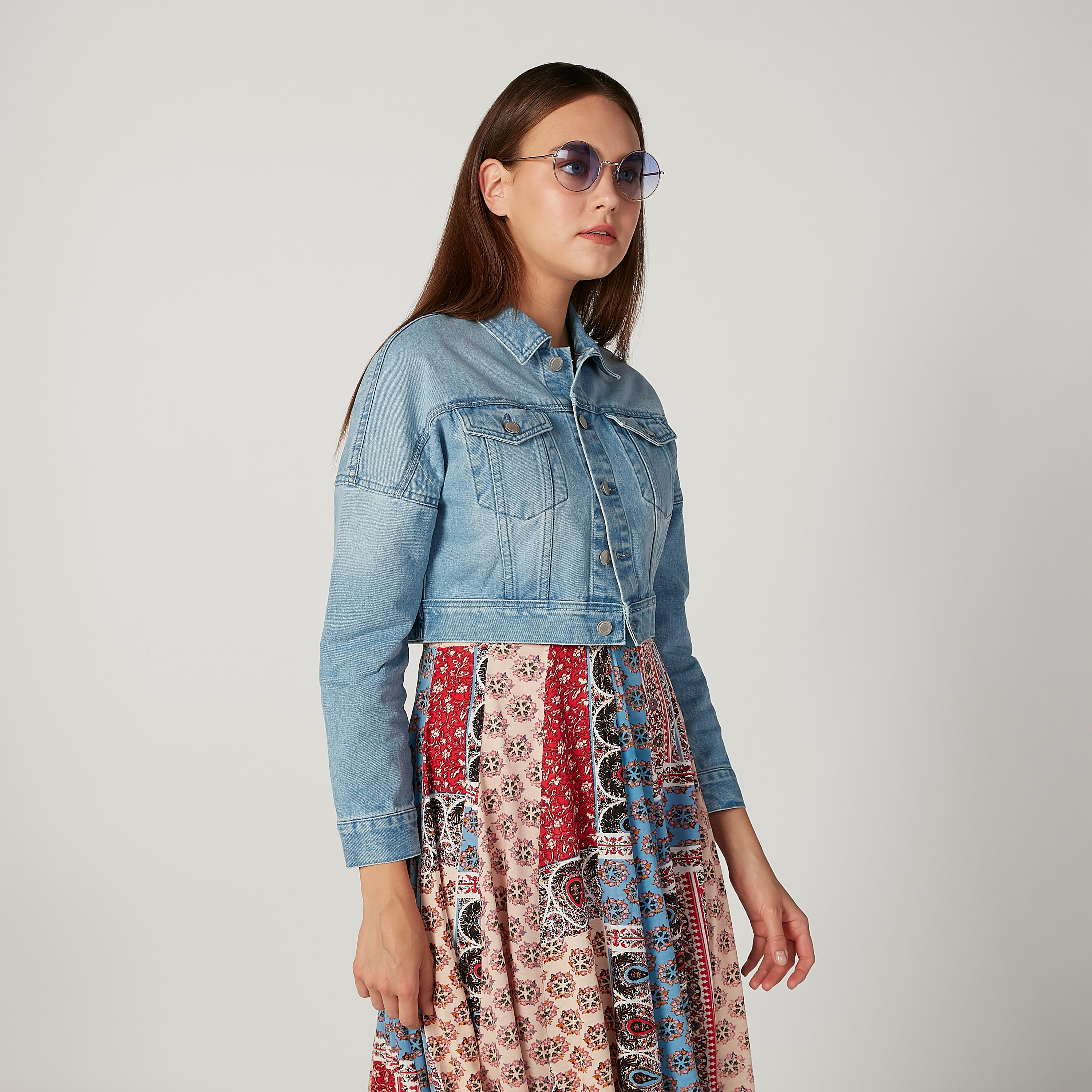 جاكيت جينز بأكمام طويلة وجيوب بطيّة-women-winterwear-coatsandjackets-jackets-image-5