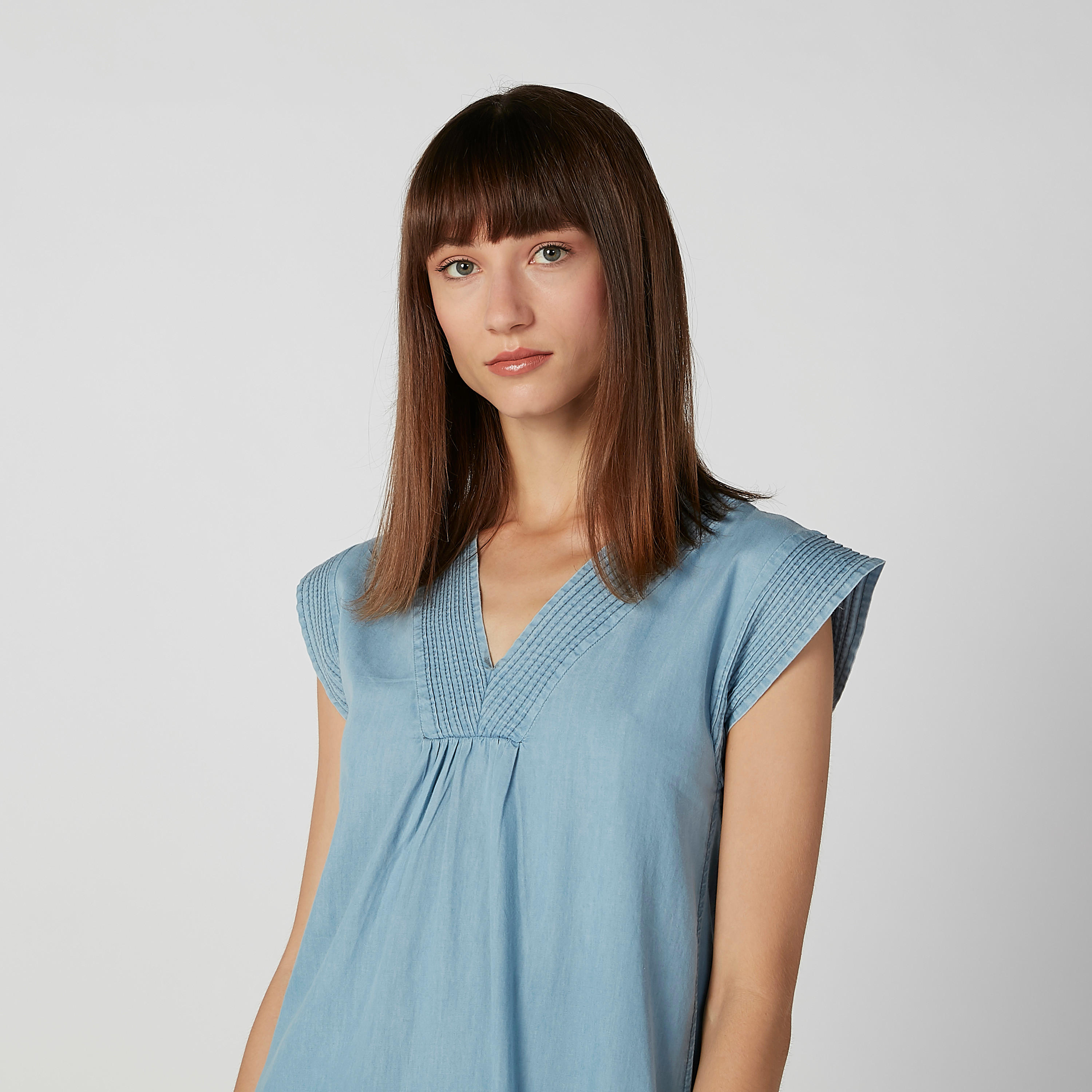 فستان مستدام سادة بياقة V وأكمام كاب -women-clothing-dresses-image-2
