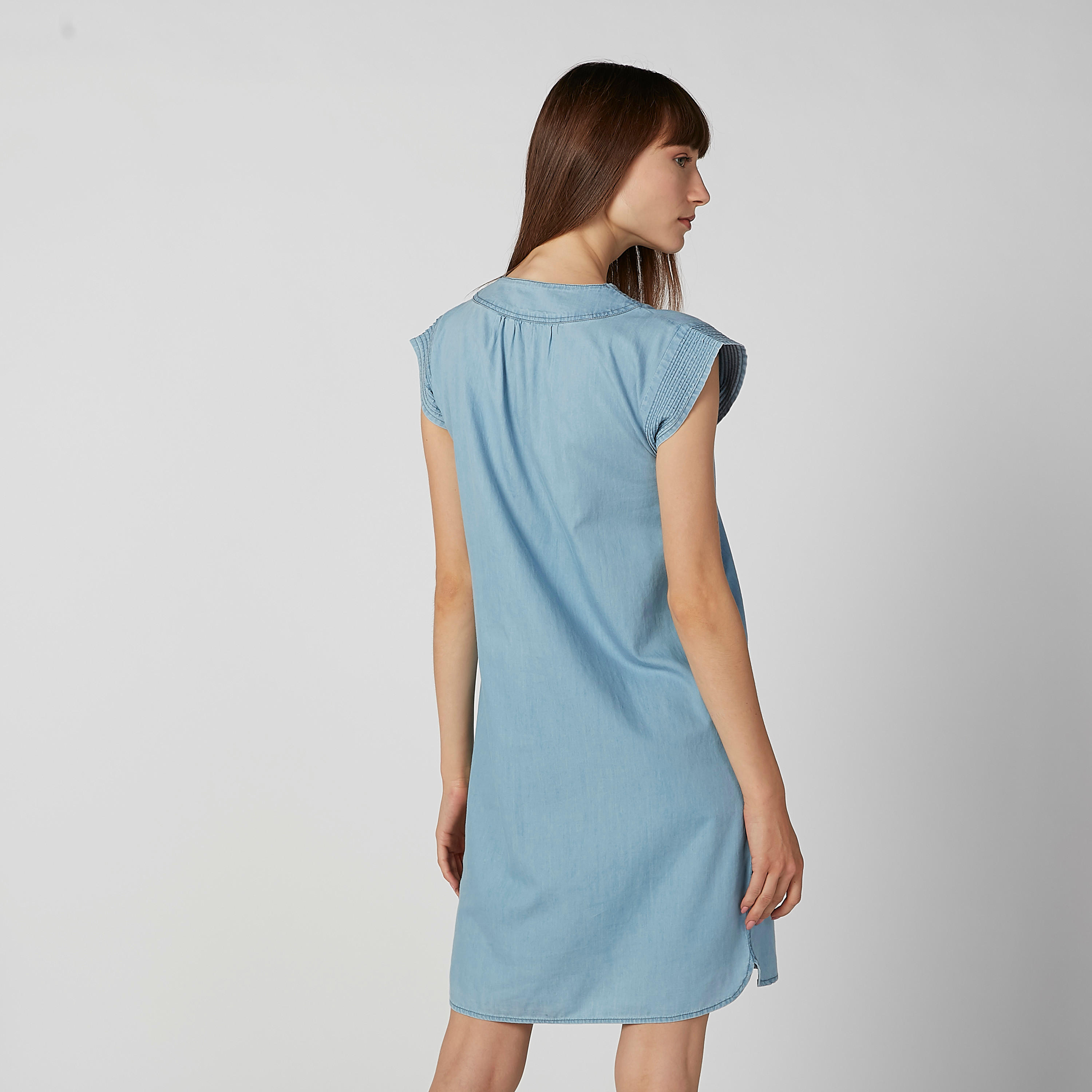 فستان مستدام سادة بياقة V وأكمام كاب -women-clothing-dresses-image-3