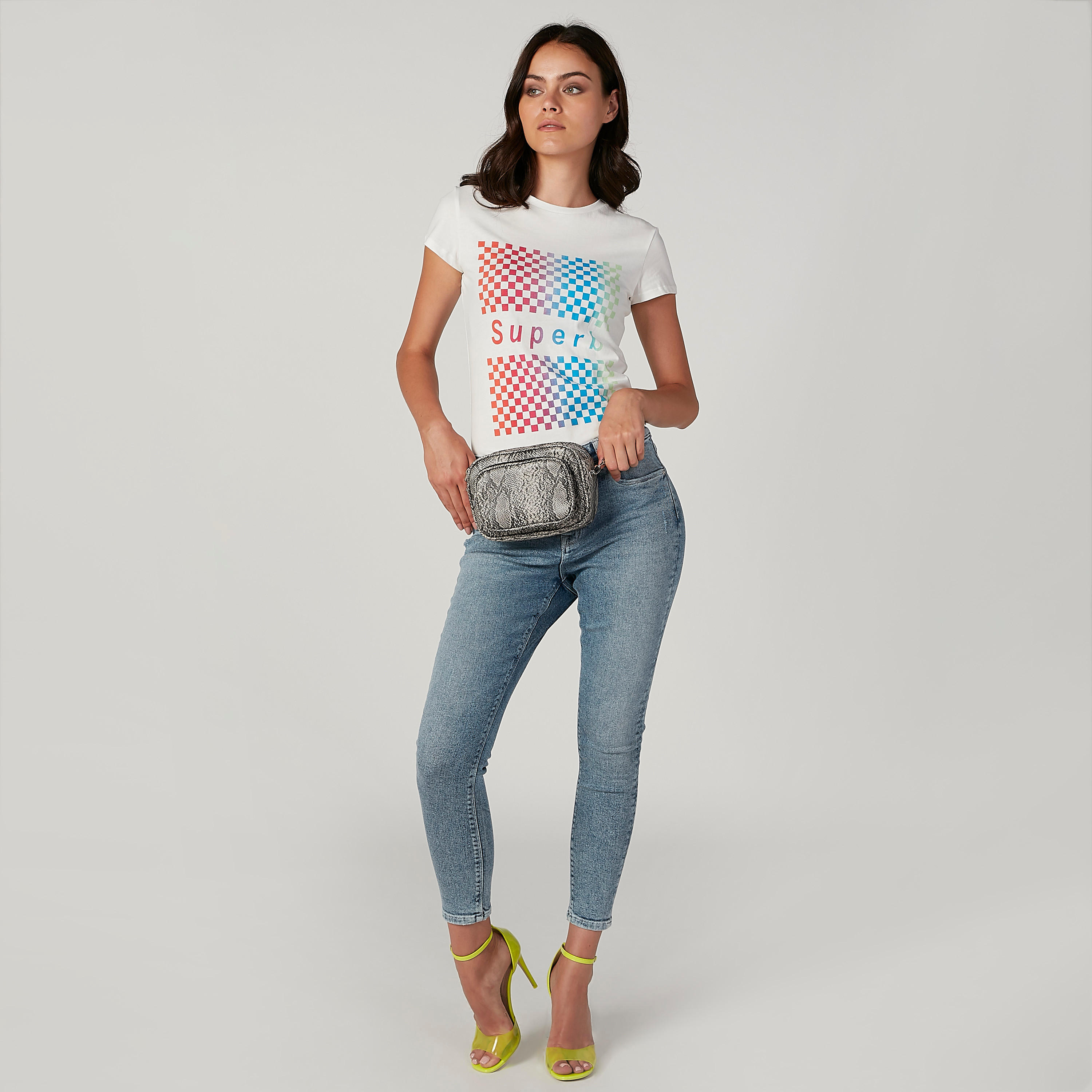 بنطلون جينز مستدام سكيني بخصر متوسط الارتفاع وجيوب -women-clothing-bottoms-jeans-image-2