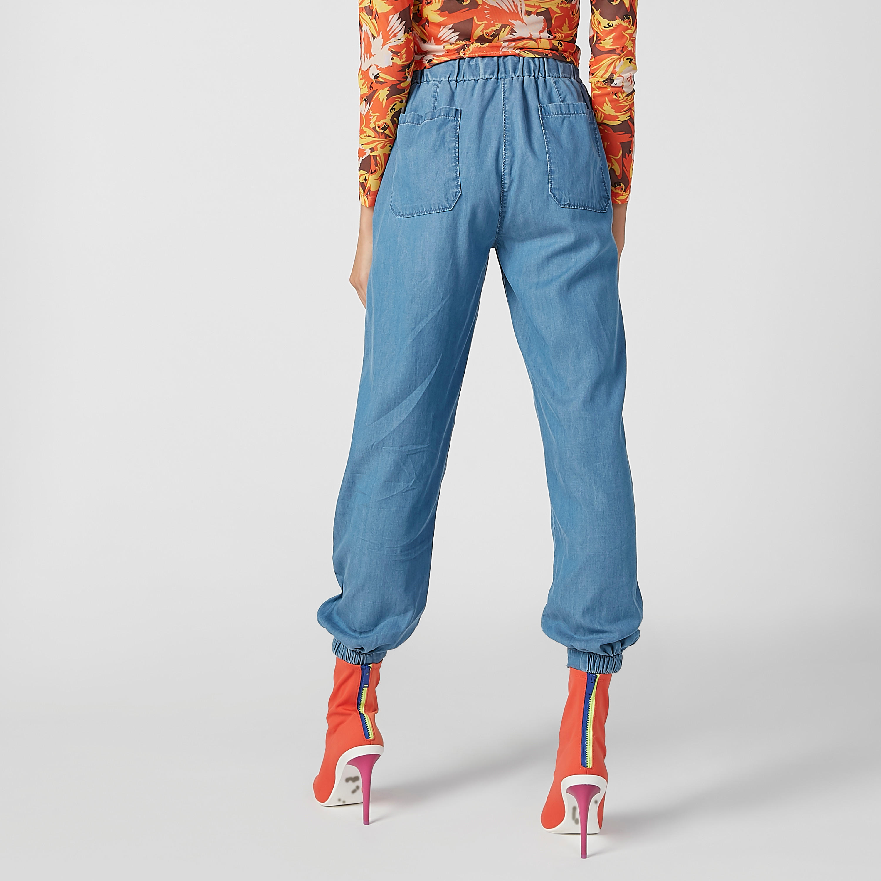 بنطلون مستدام سكيني سادة بخصر منخفض وجيوب-women-clothing-bottoms-jeans-image-6