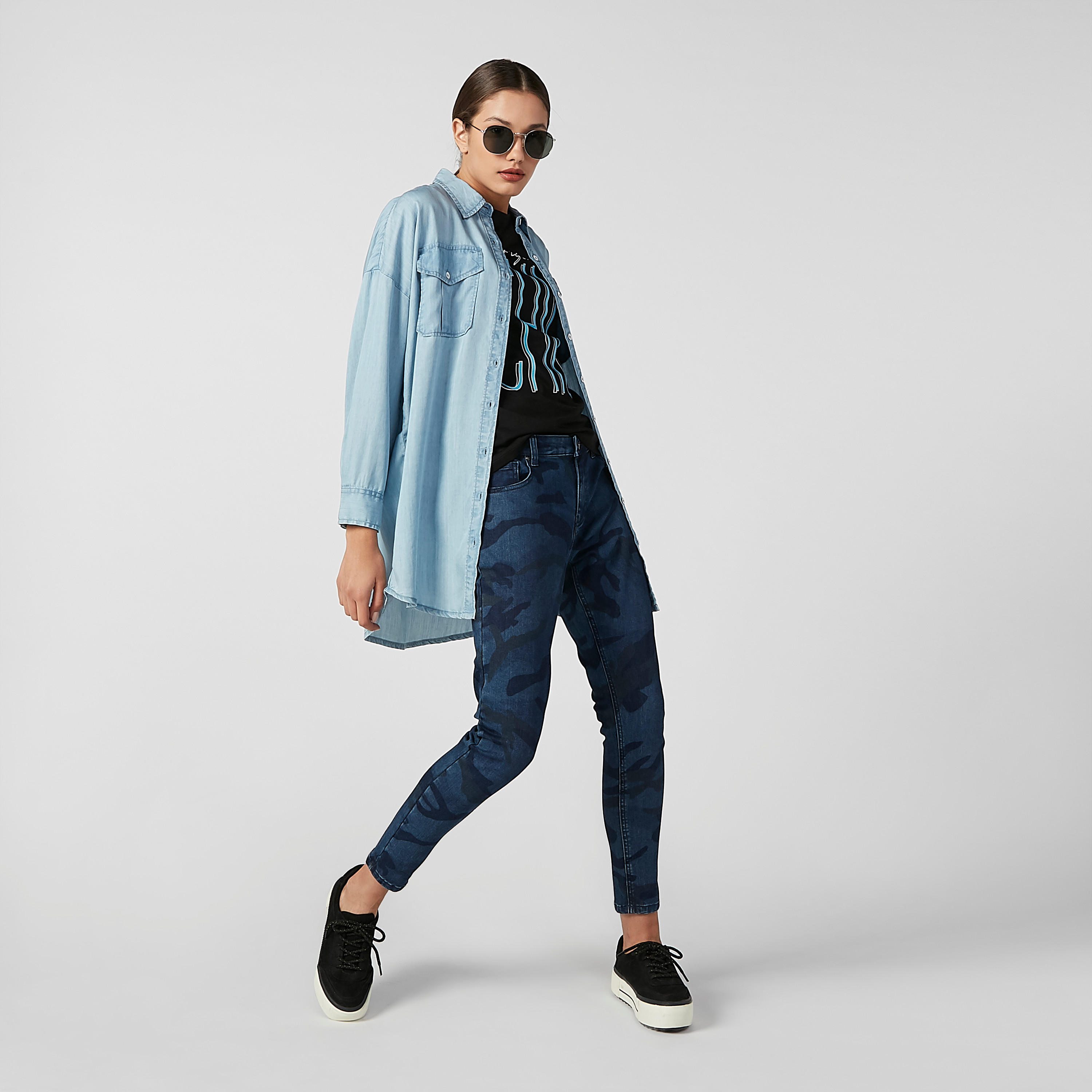 قميص جينز مستدام سادة بياقة عاديّة وأكمام طويلة-women-clothing-shirtsandblouses-shirts-image-3