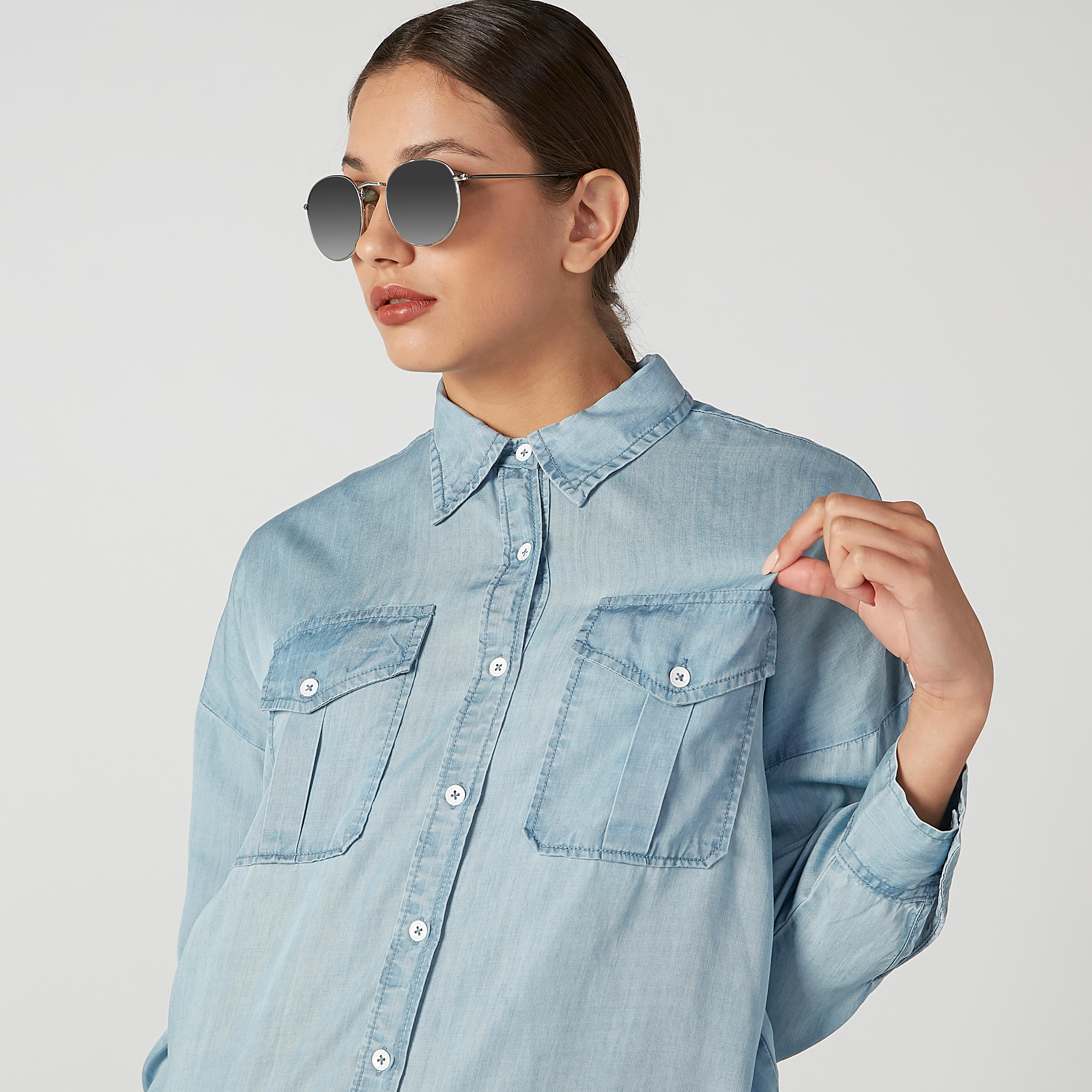 قميص جينز مستدام سادة بياقة عاديّة وأكمام طويلة-women-clothing-shirtsandblouses-shirts-image-4