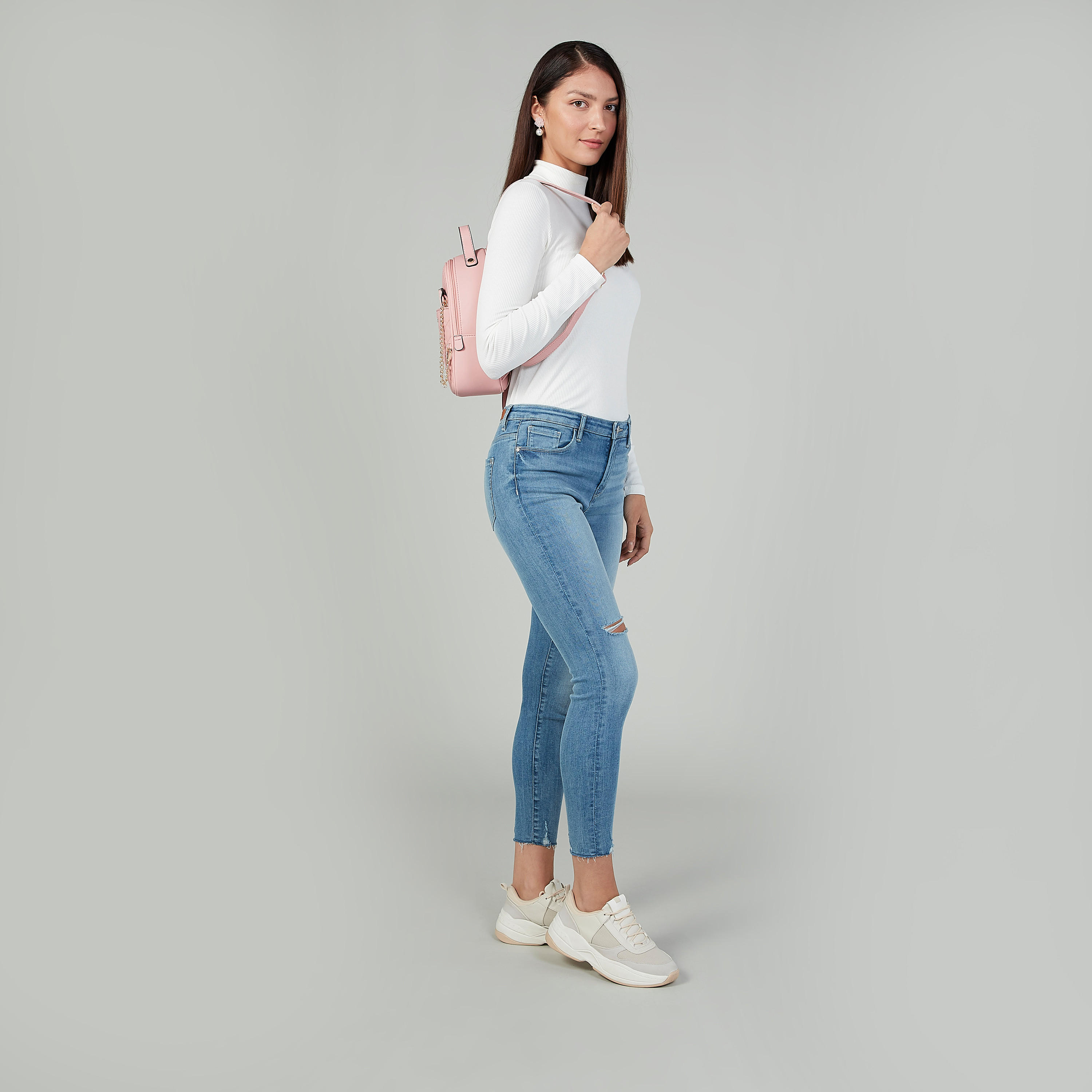 بنطال جينز بتصميم ممزق وزر إغلاق-women-clothing-bottoms-jeans-image-2