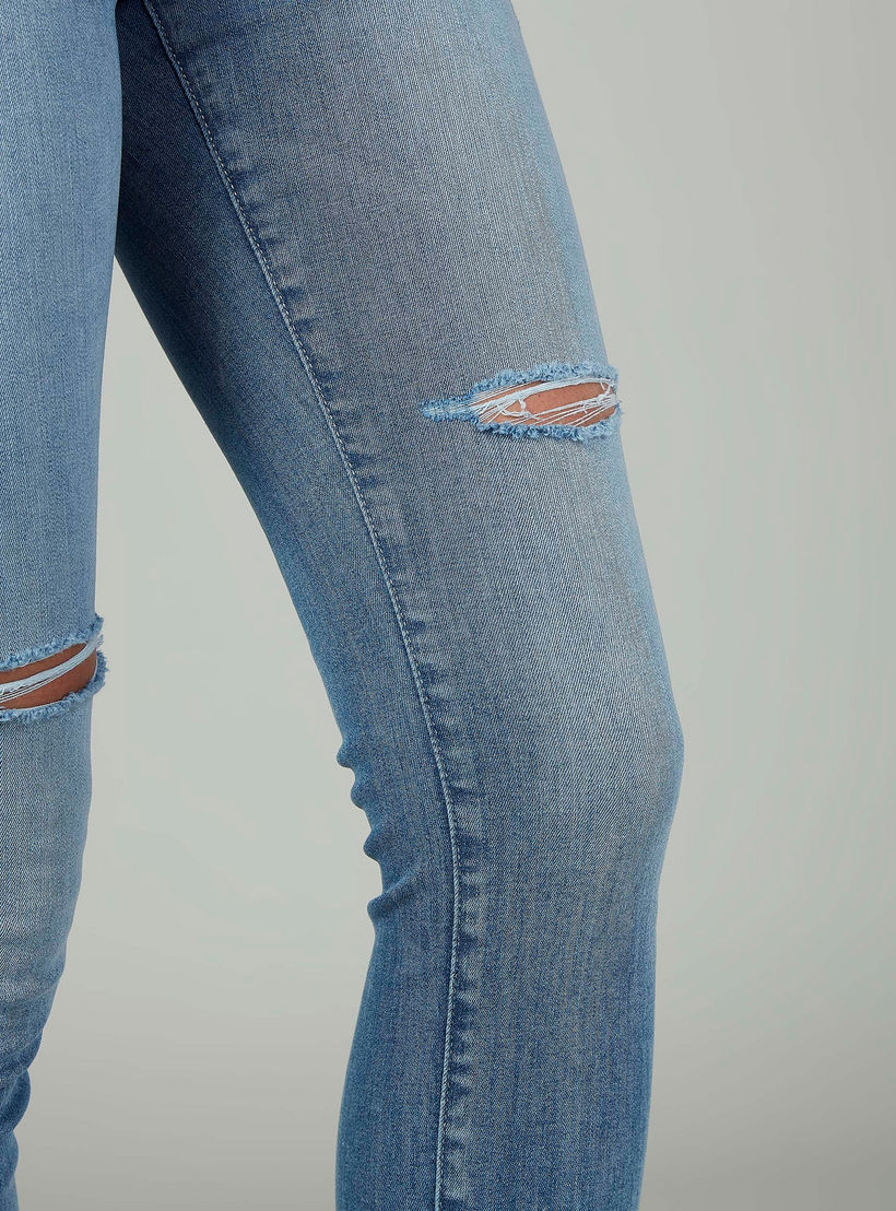 بنطال جينز بتصميم ممزق وزر إغلاق-women-clothing-bottoms-jeans-image-3