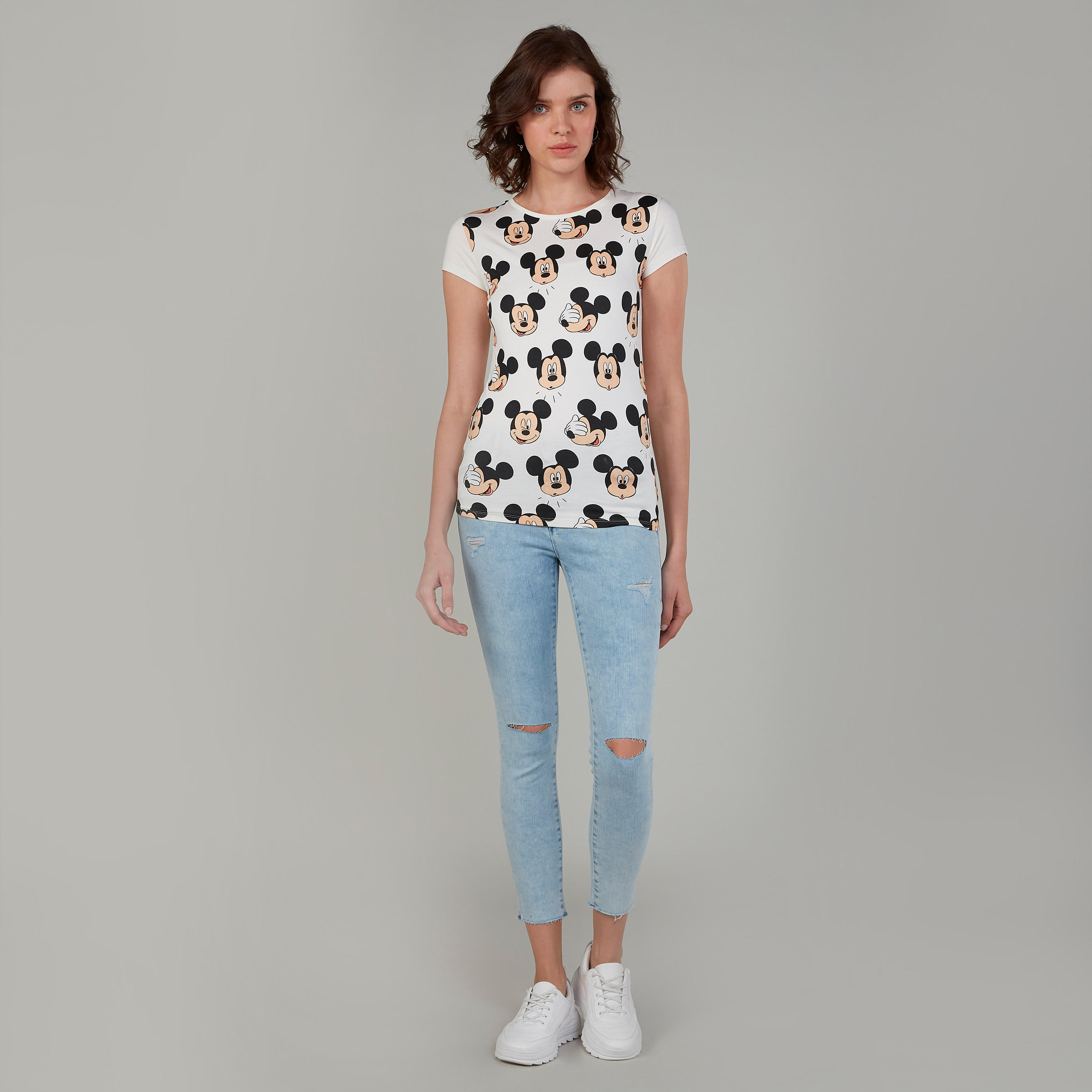 بنطلون جينز ممزّق بجيوب وحلقات حزام-women-clothing-bottoms-jeans-image-2