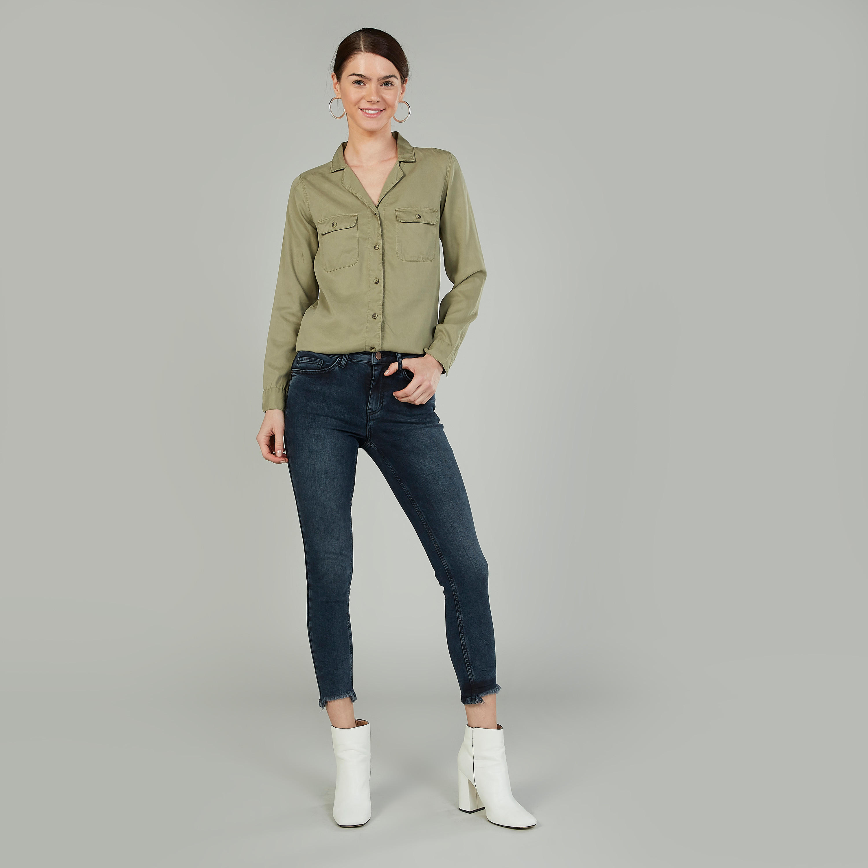 قميص سادة بياقة عاديّة وأكمام طويلة-women-clothing-shirtsandblouses-shirts-image-2