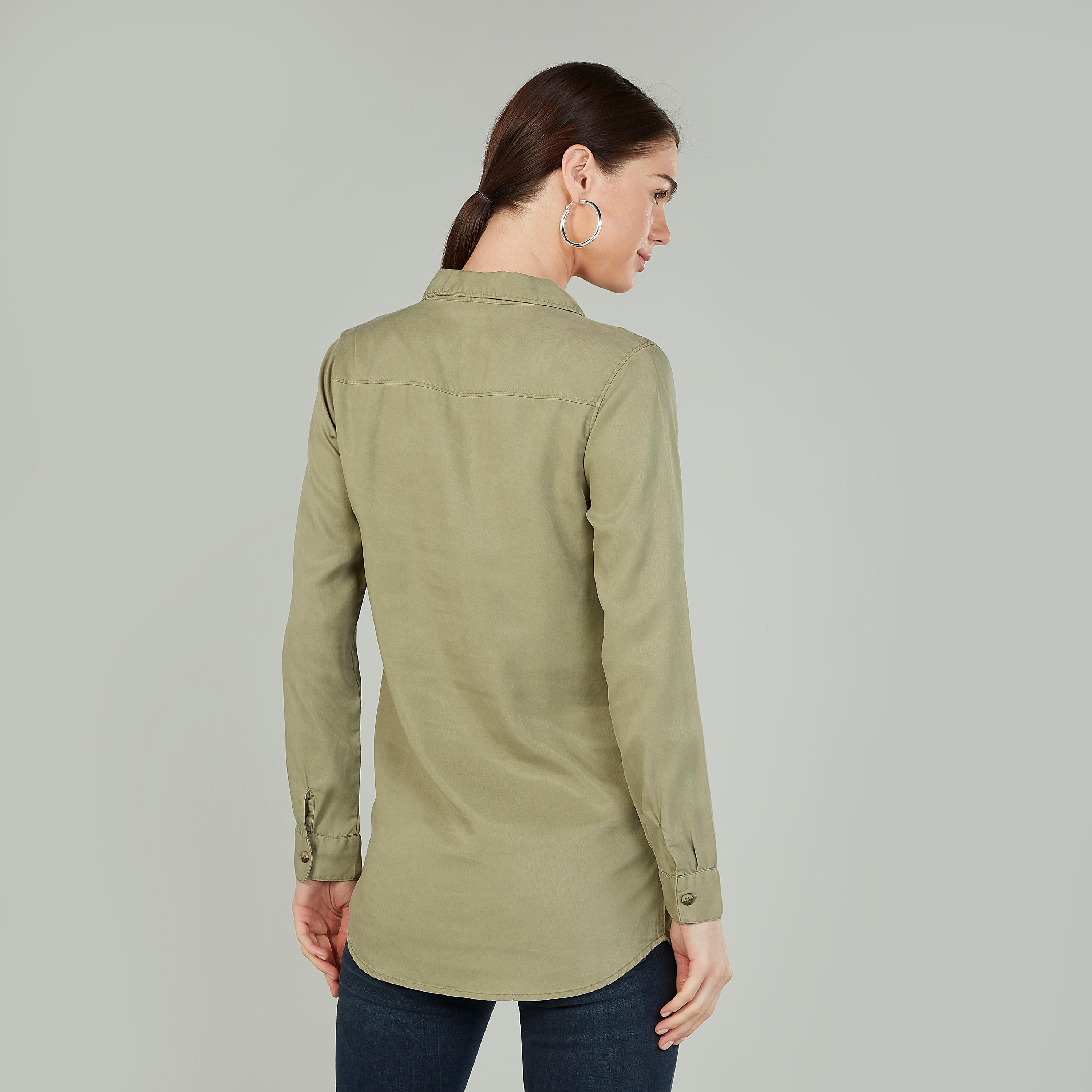 قميص سادة بياقة عاديّة وأكمام طويلة-women-clothing-shirtsandblouses-shirts-image-4