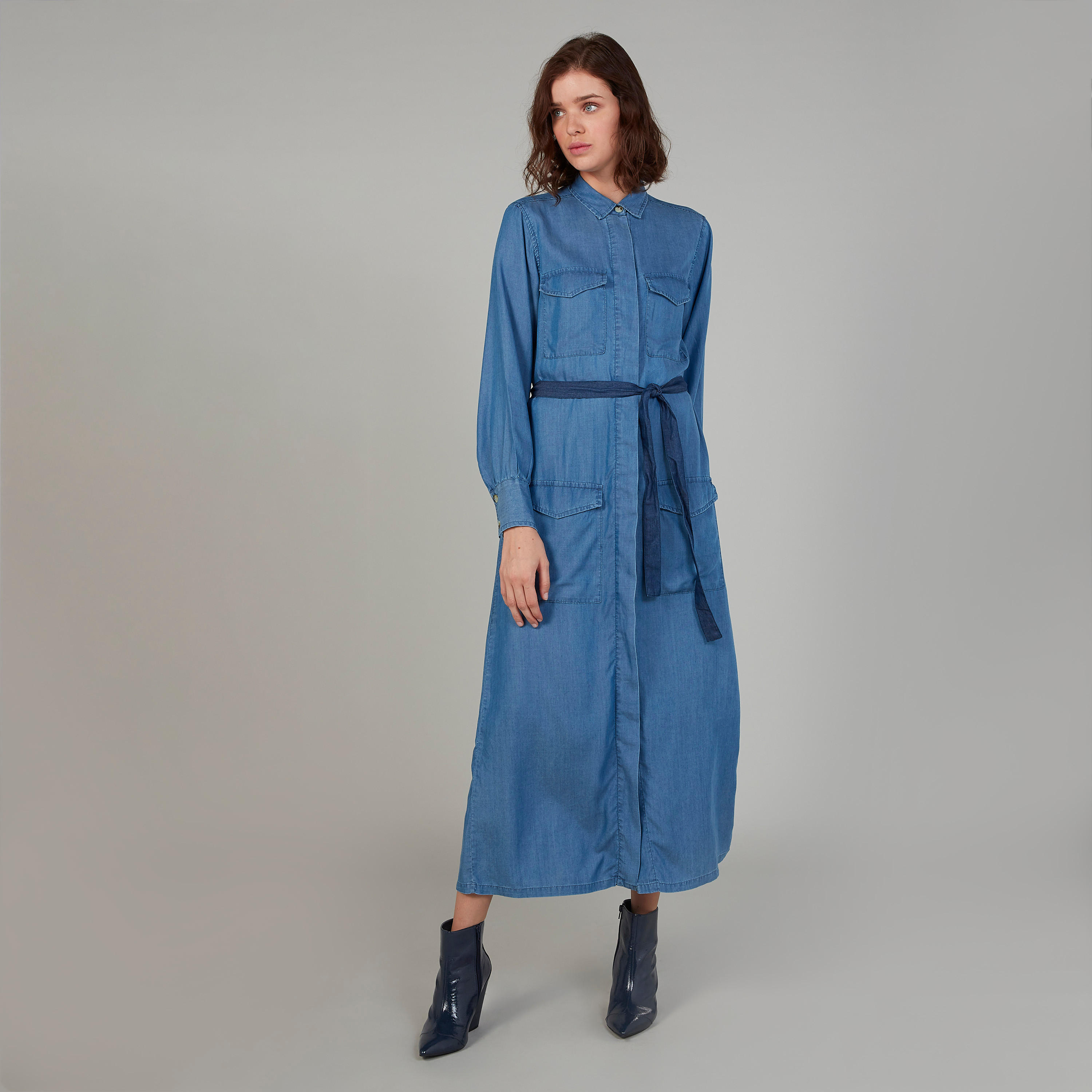تيشيرت مستدام مقلّم بياقة بولو وأكمام قصيرة -women-clothing-dresses-image-2