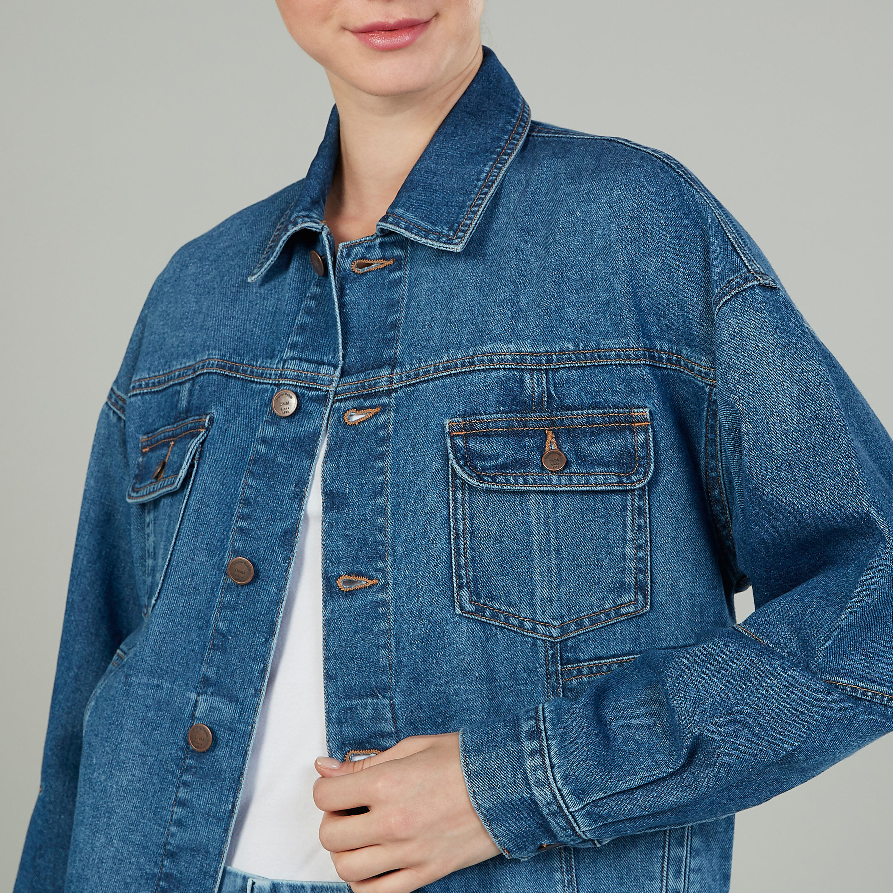 Textured Denim Jacket with Long Sleeves and Flap Pockets-women-winterwear-coatsandjackets-jackets-image-3