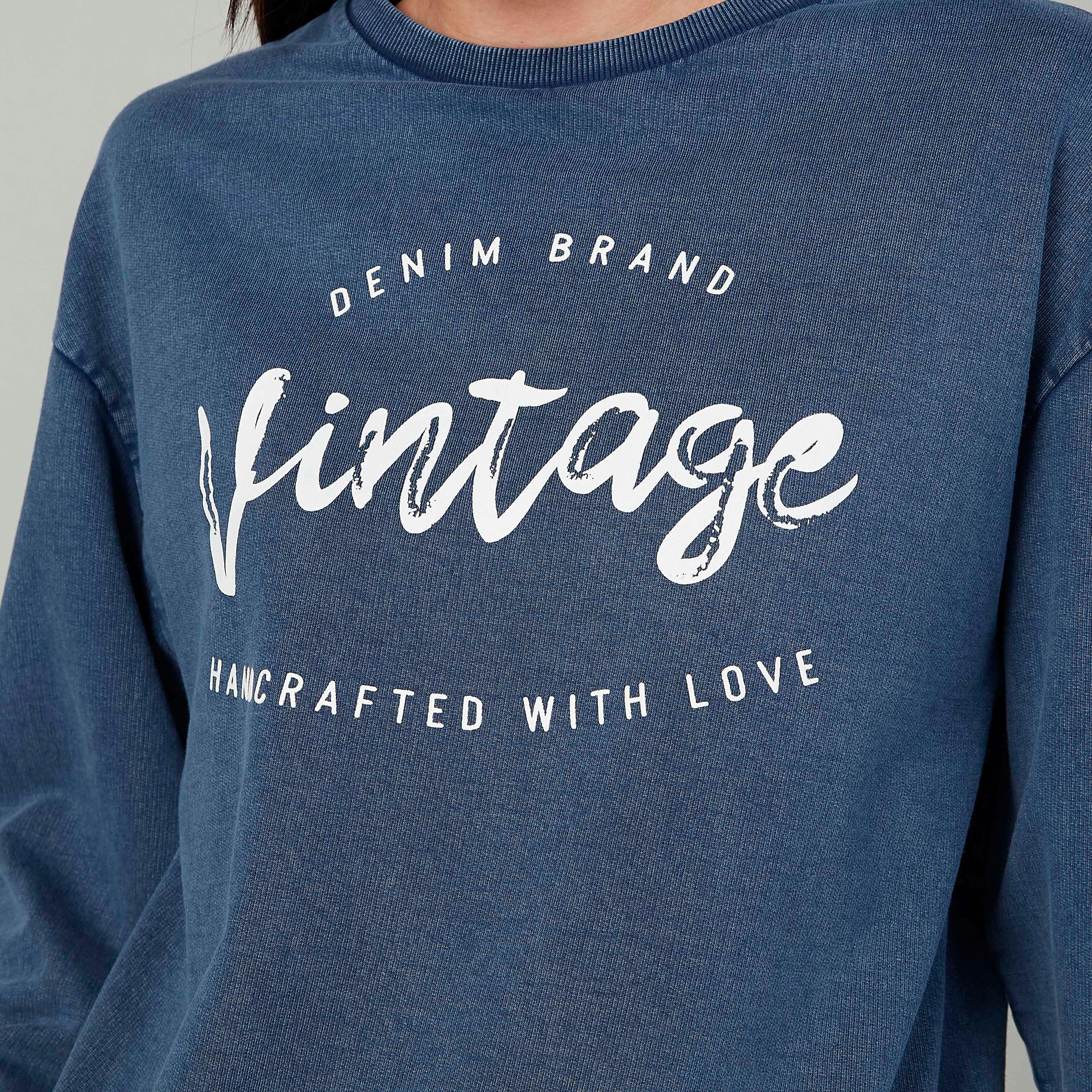سويت شيرت بياقة مستديرة وأكمام طويلة وطبعات-women-winterwear-hoodiesandsweatshirts-hoodies-image-2