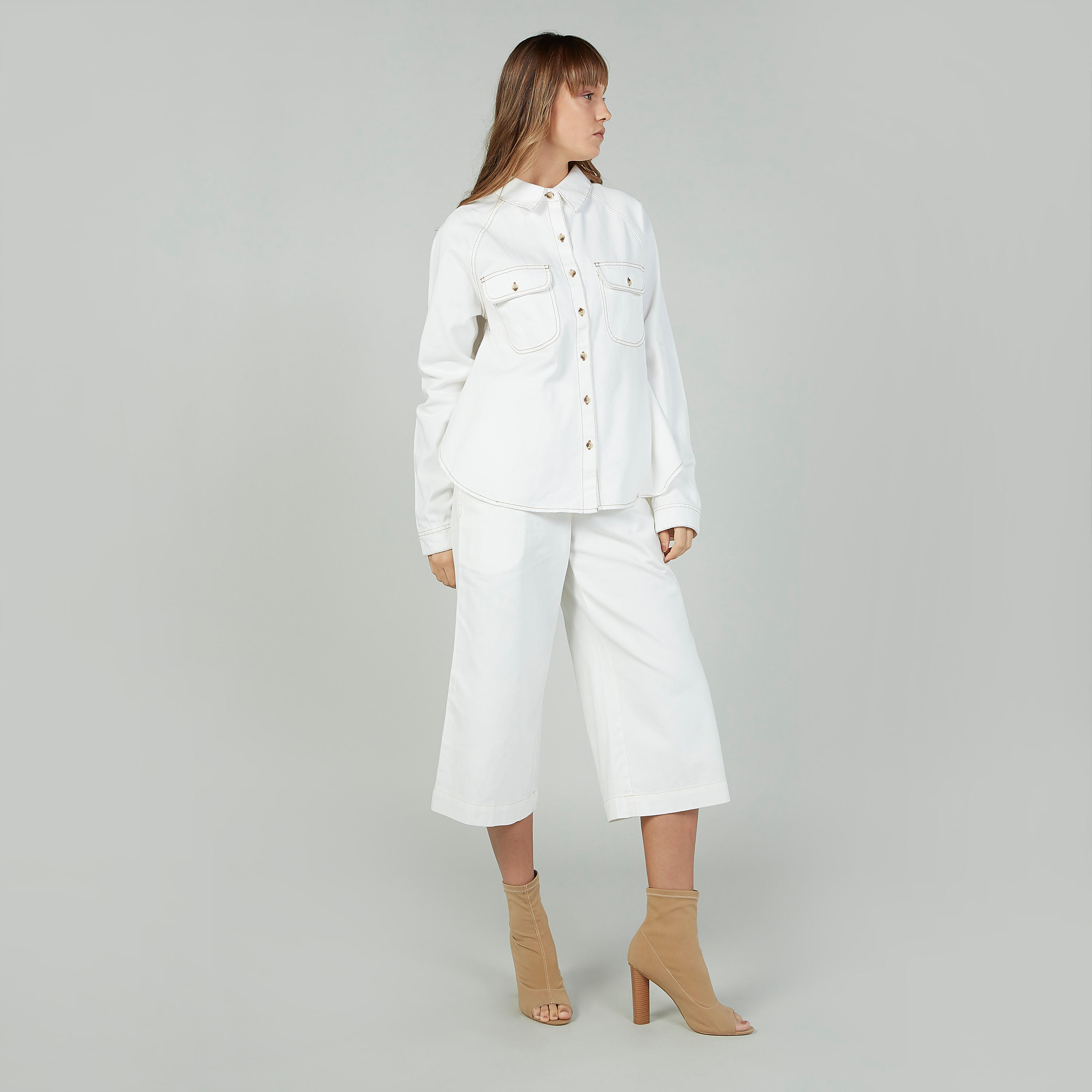 قميص سادة بياقة عاديّة وأكمام طويلة-women-clothing-shirtsandblouses-shirts-image-3