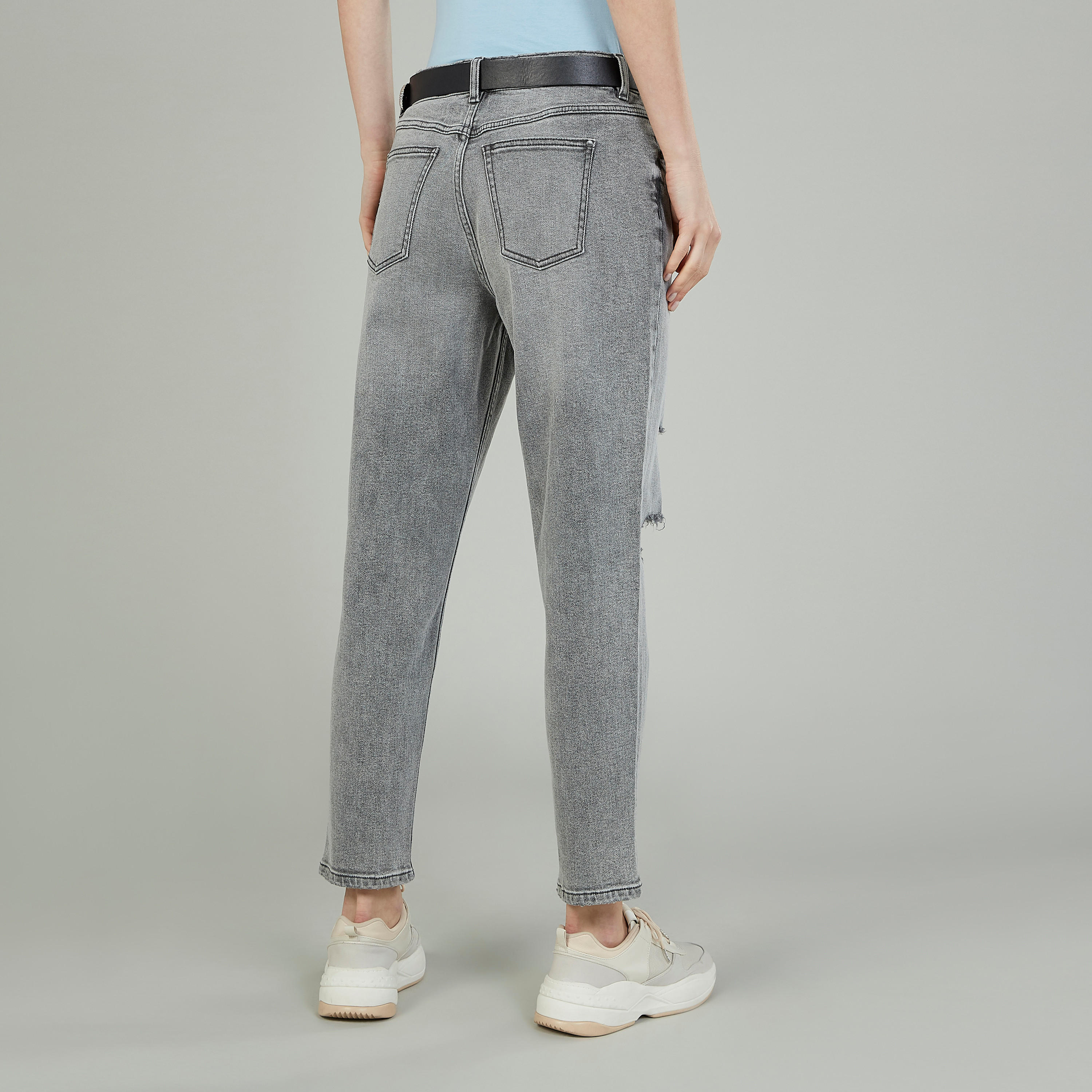 Mom Fit Distressed High-Rise Jeans with Belt Loops and Pocket Detail-women-clothing-bottoms-jeans-image-4