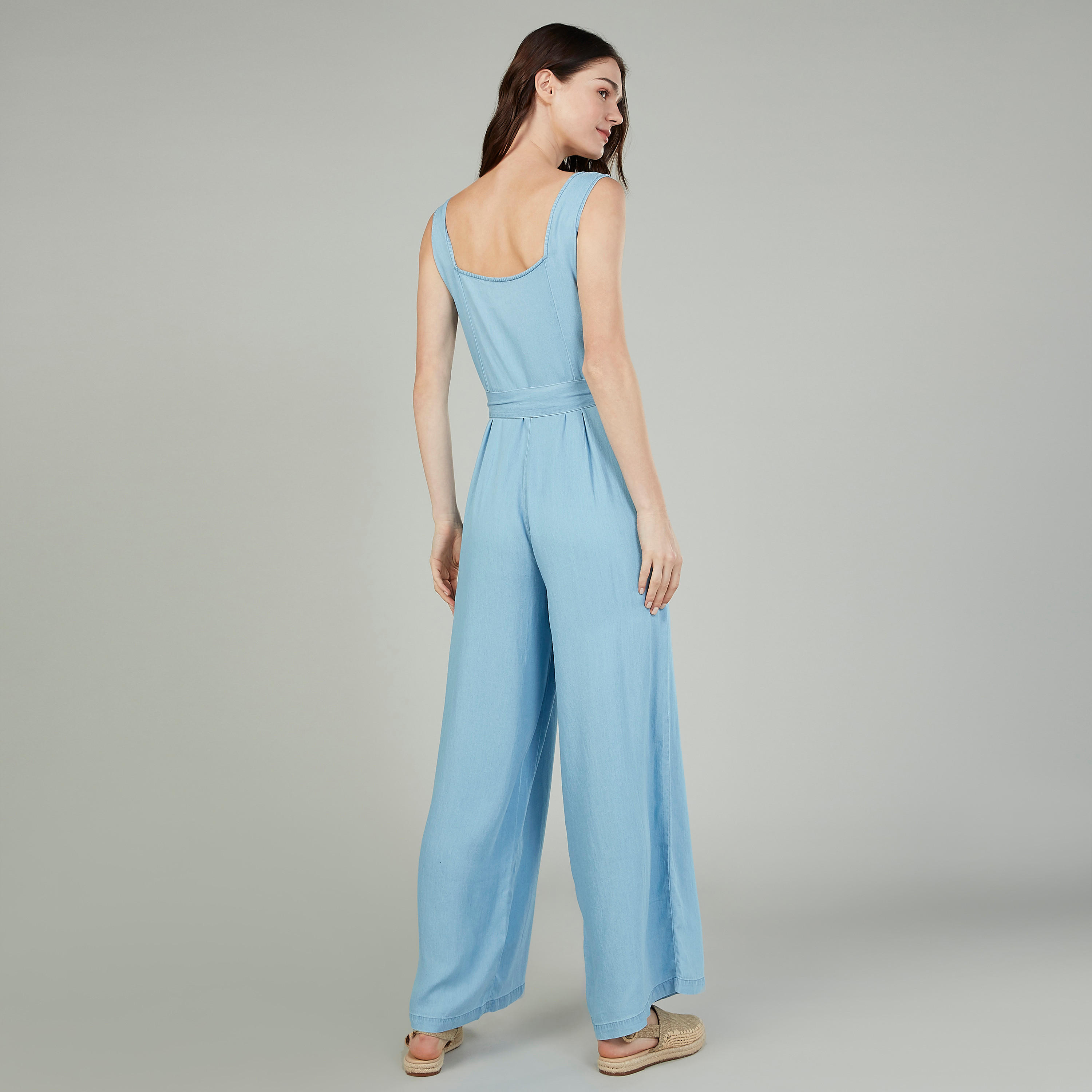 أفرول سادة دون أكمام بأزرار وأربطة-women-clothing-jumpsuits-image-4