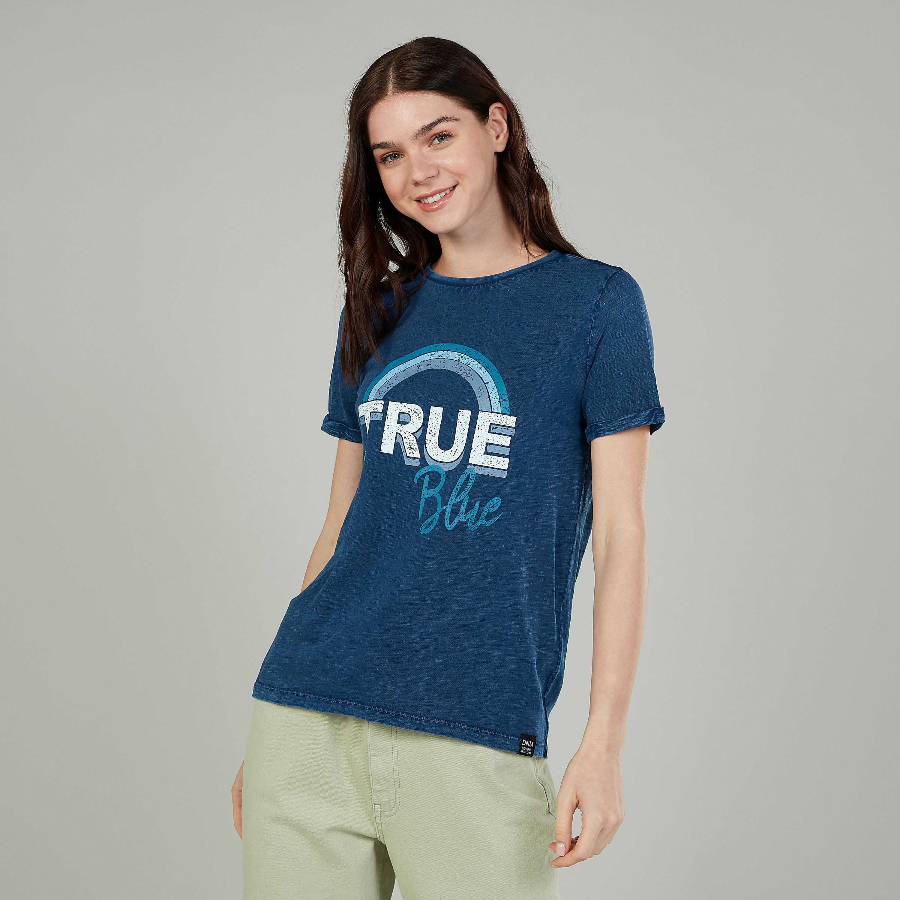تيشيرت بياقة مستديرة وأكمام قصيرة وطبعات-women-clothing-tshirts-image-1