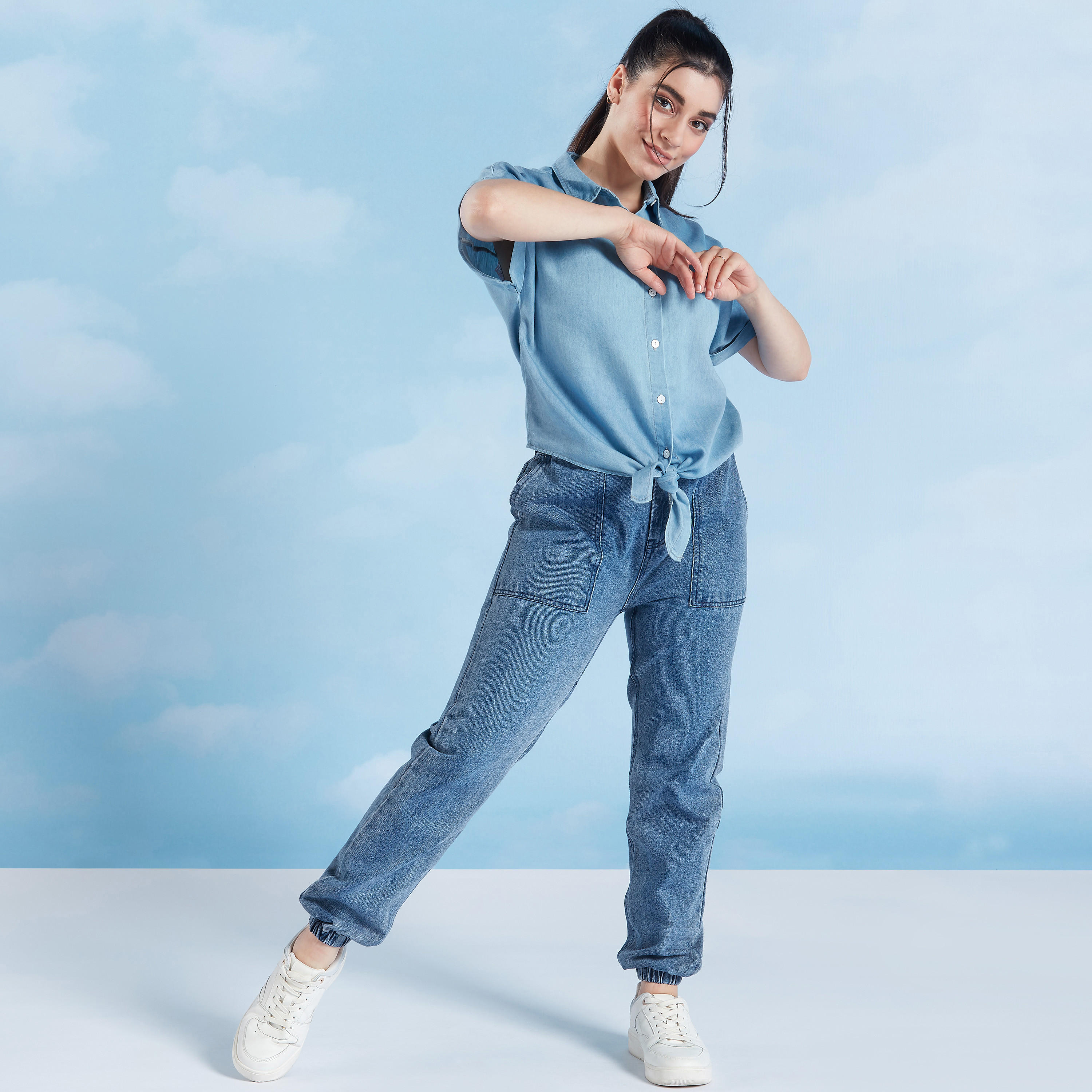 قميص قصير سادة بأكمام متصّلة وأربطة-women-clothing-shirtsandblouses-shirts-image-4