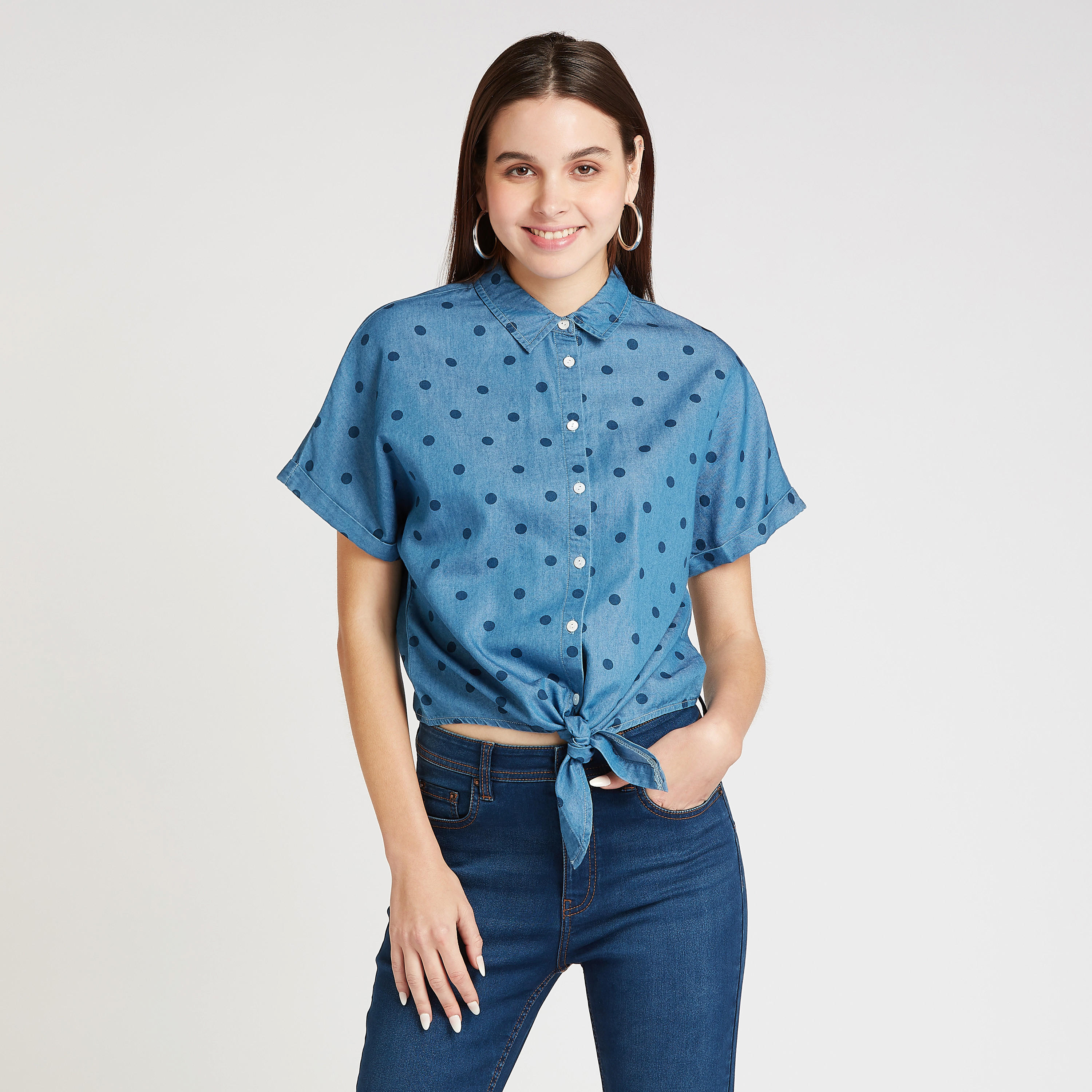 قميص بأكمام متصّلة وأربطة وطبعات منقّطة-women-clothing-shirtsandblouses-shirts-image-1