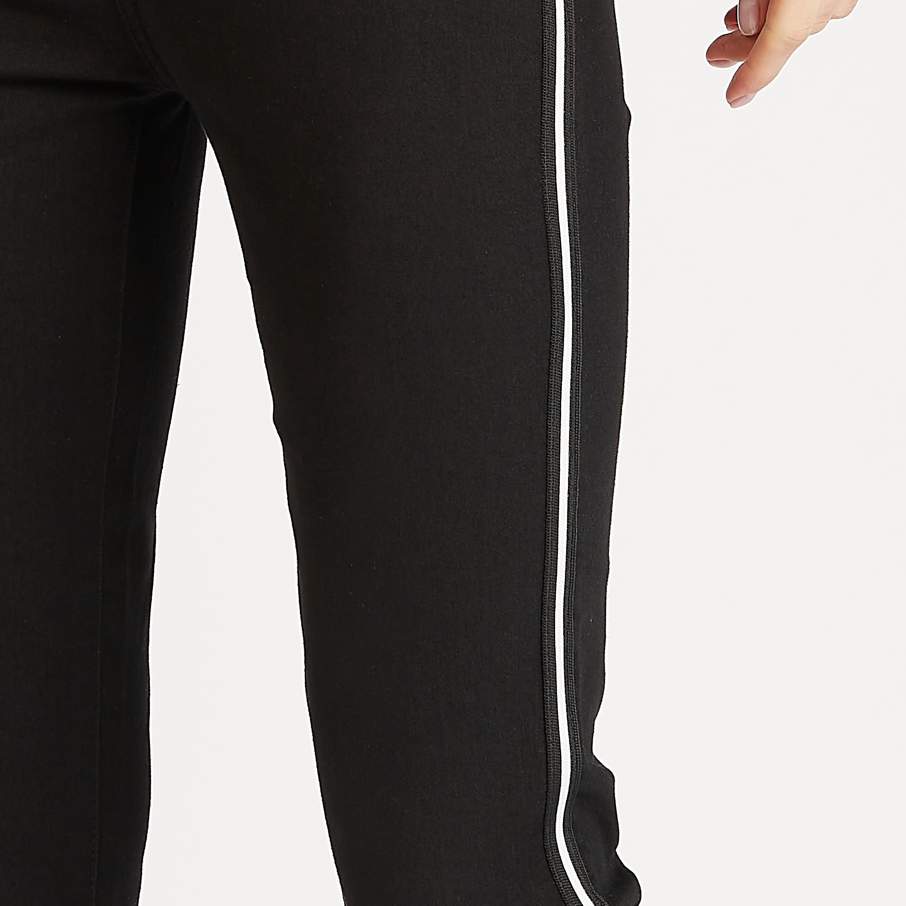 بنطلون مستدام دينم سادة بقصّة ضيّقة وطول الكاحل وزر إغلاق-women-clothing-bottoms-leggings-image-2