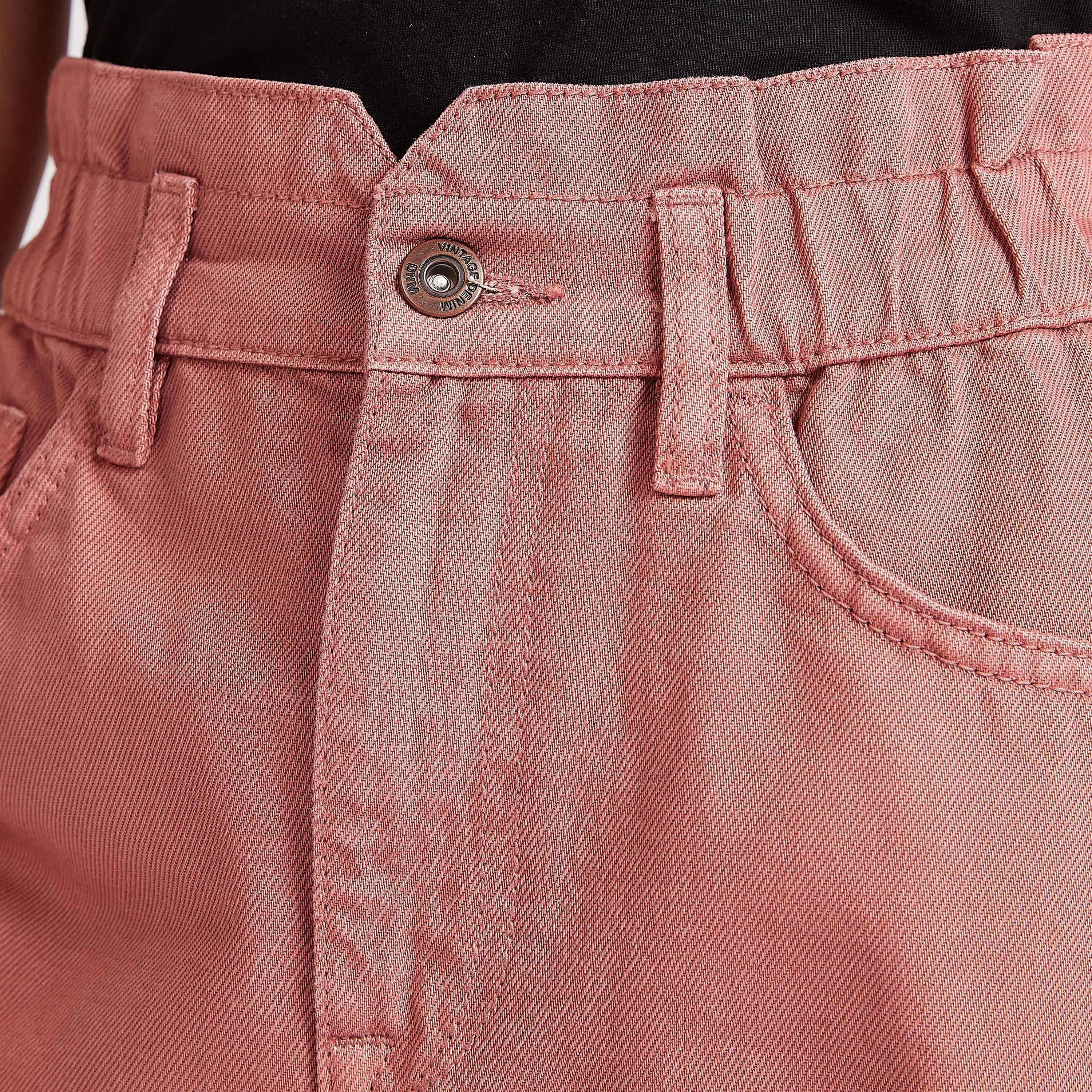 بنطلون سادة بخصر متوسّط الارتفاع بتفاصيل جيوب وعراوي-women-clothing-bottoms-jeans-image-3