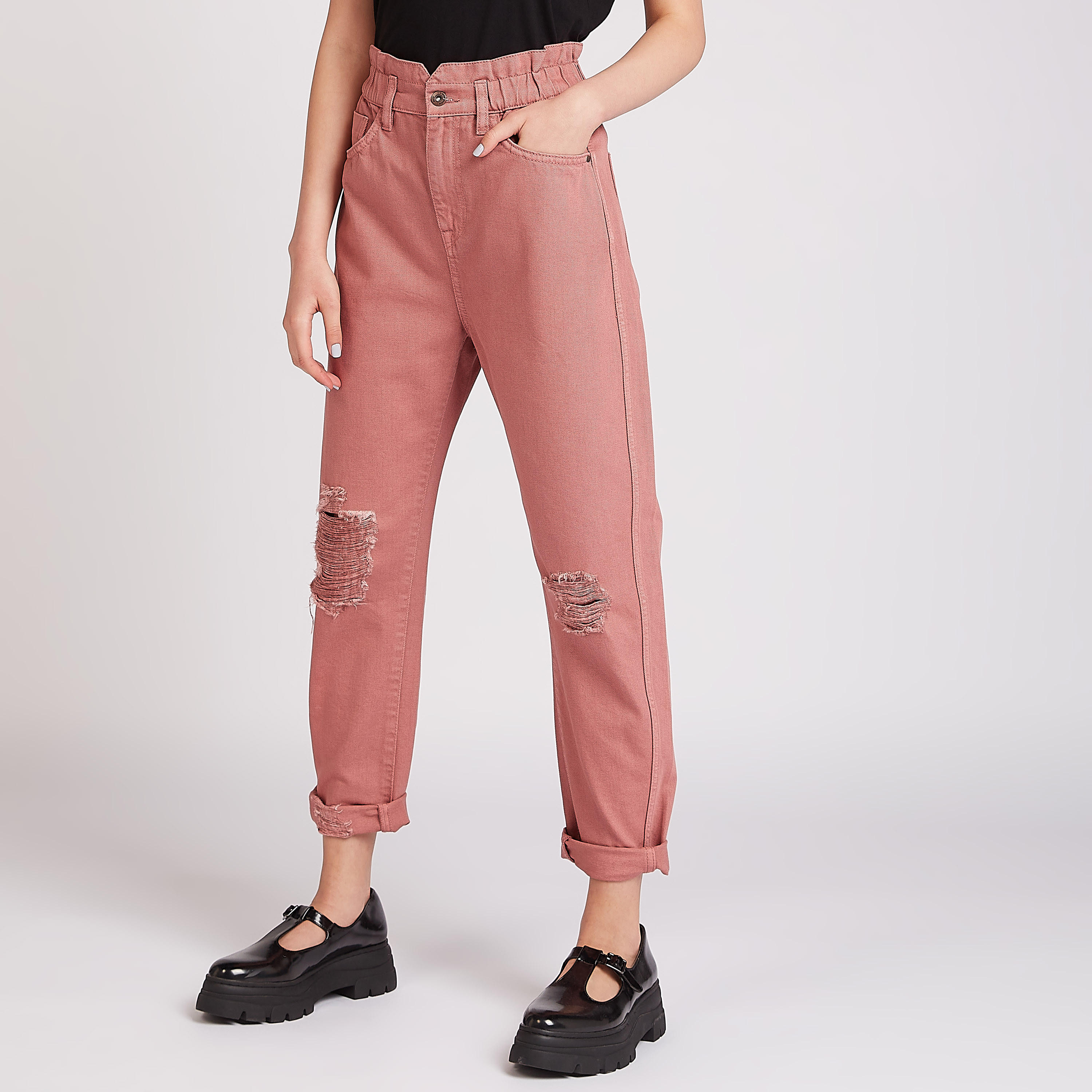 بنطلون سادة بخصر متوسّط الارتفاع بتفاصيل جيوب وعراوي-women-clothing-bottoms-jeans-image-6