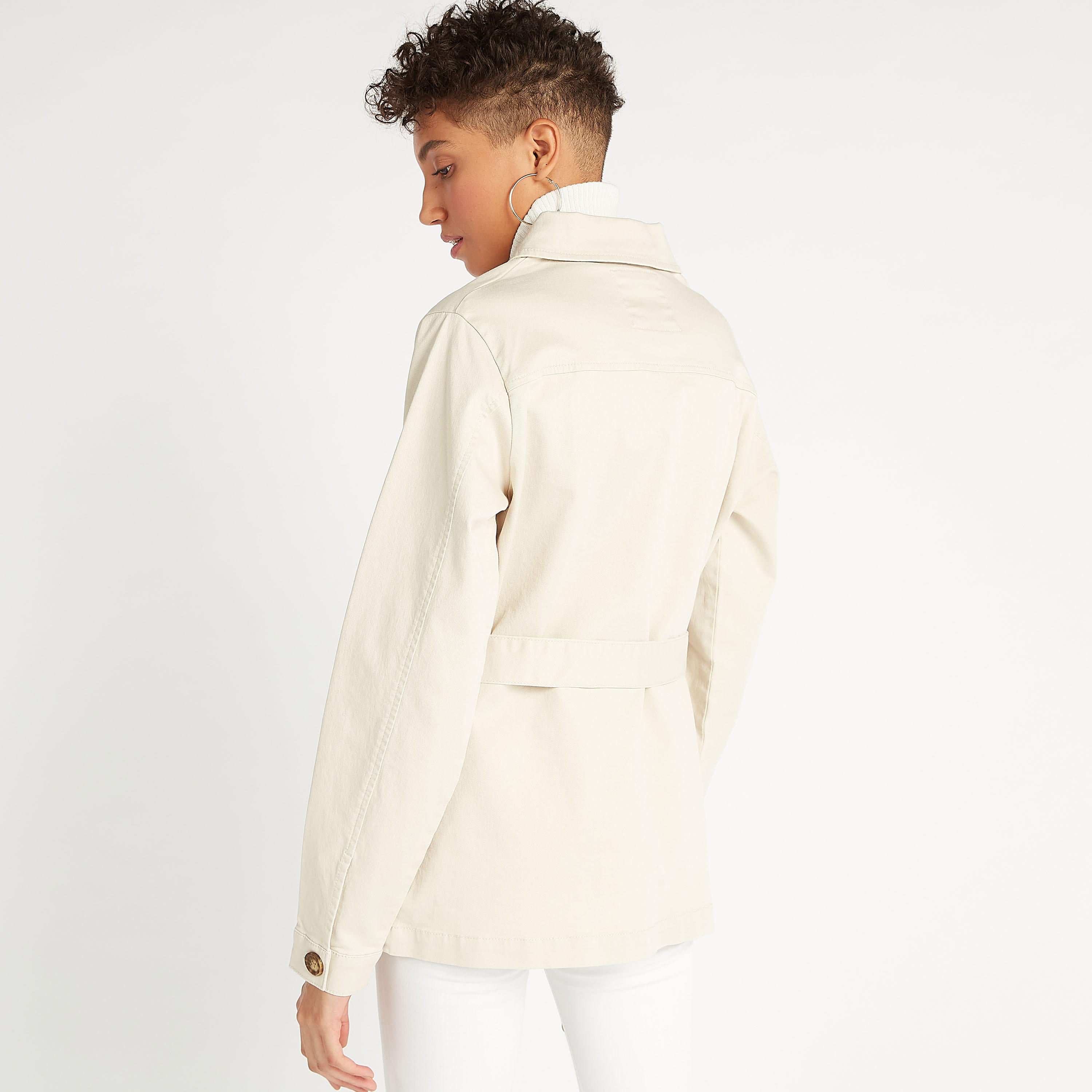جاكيت مستدام دينم سادة بحزام وجيوب بطية-women-winterwear-coatsandjackets-jackets-image-4