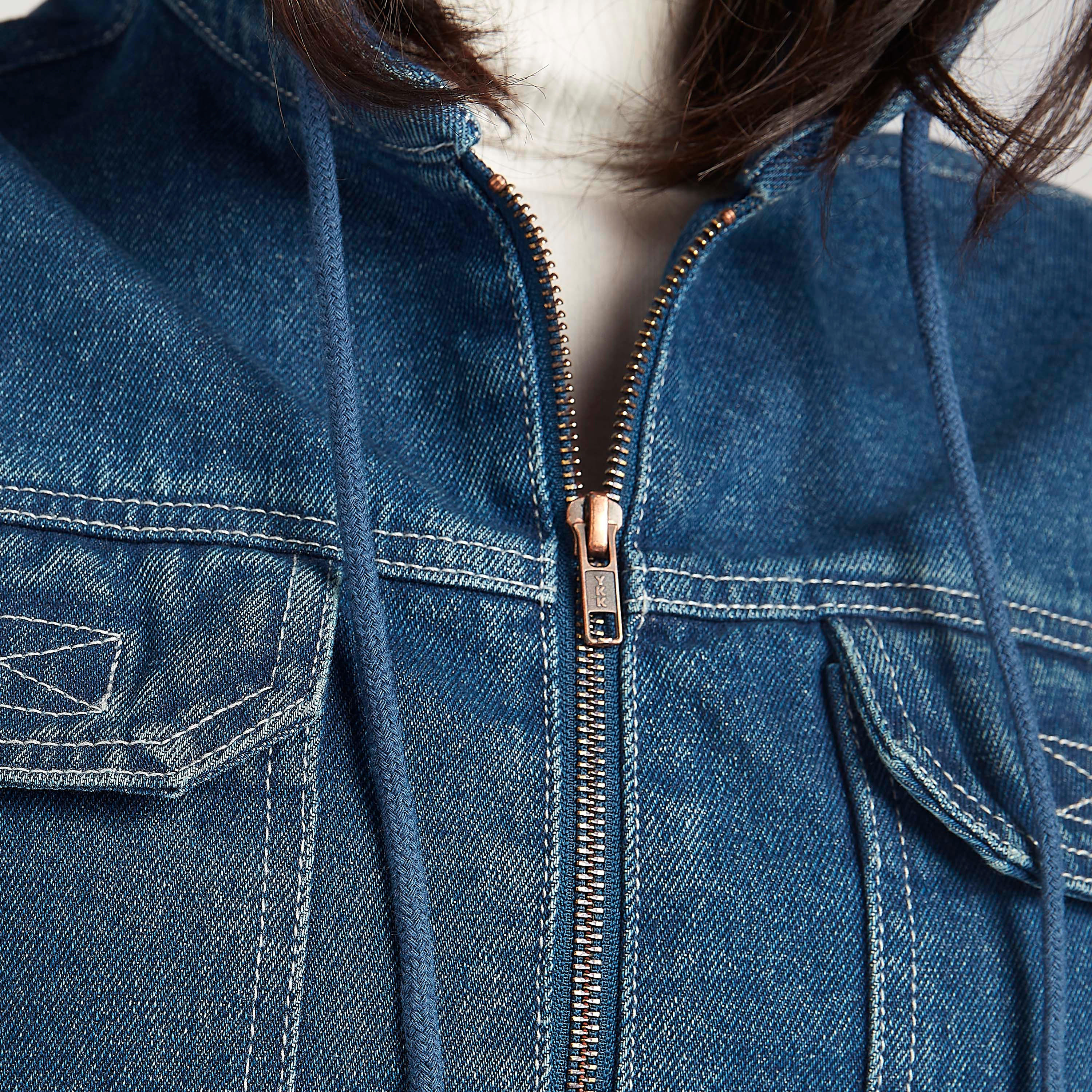 جاكيت دنيم سادة بقبّعة وجيوب بطيّة-women-winterwear-coatsandjackets-jackets-image-6