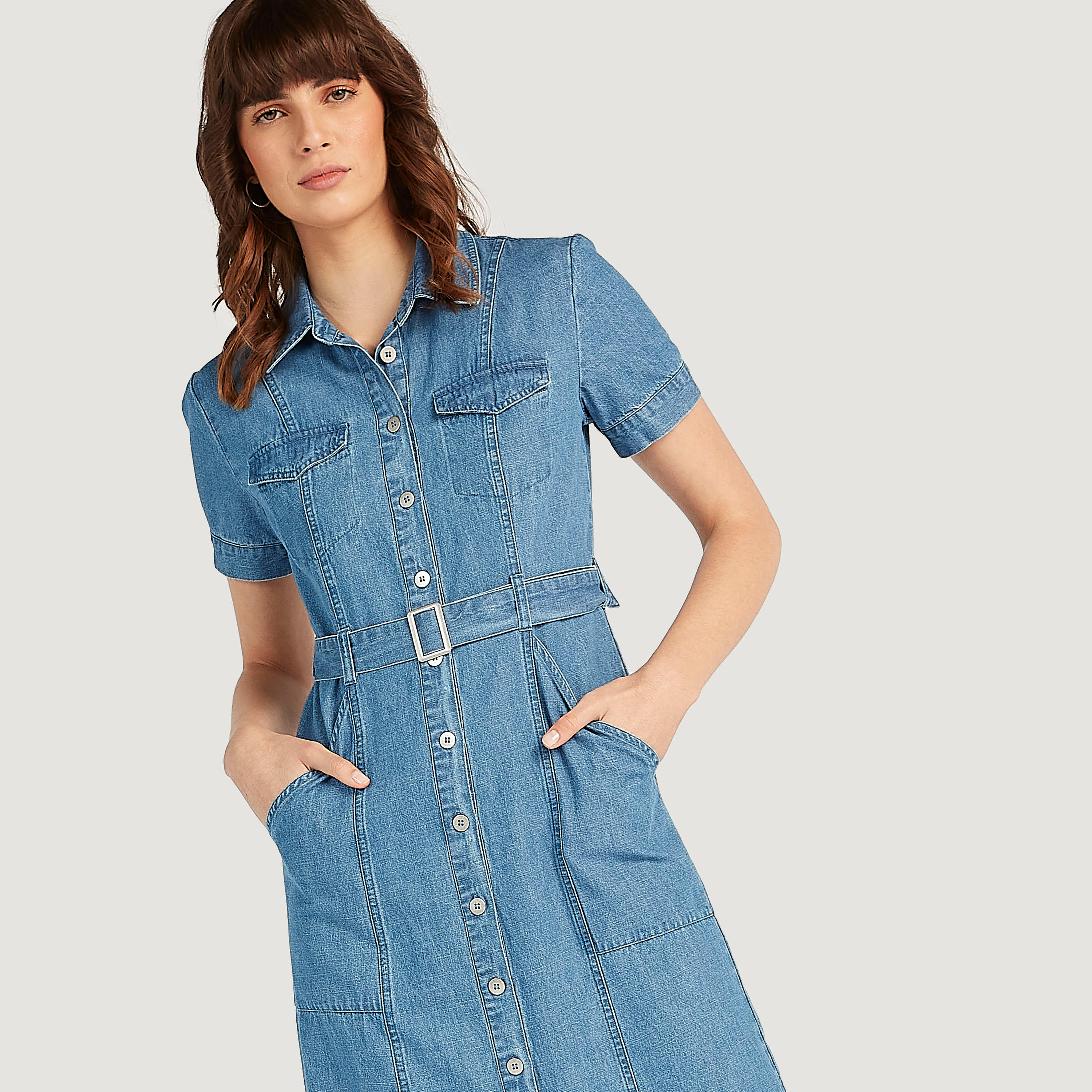 فستان قميص ميدي دنيم سادة بأكمام قصيرة وحزام-women-clothing-dresses-image-2