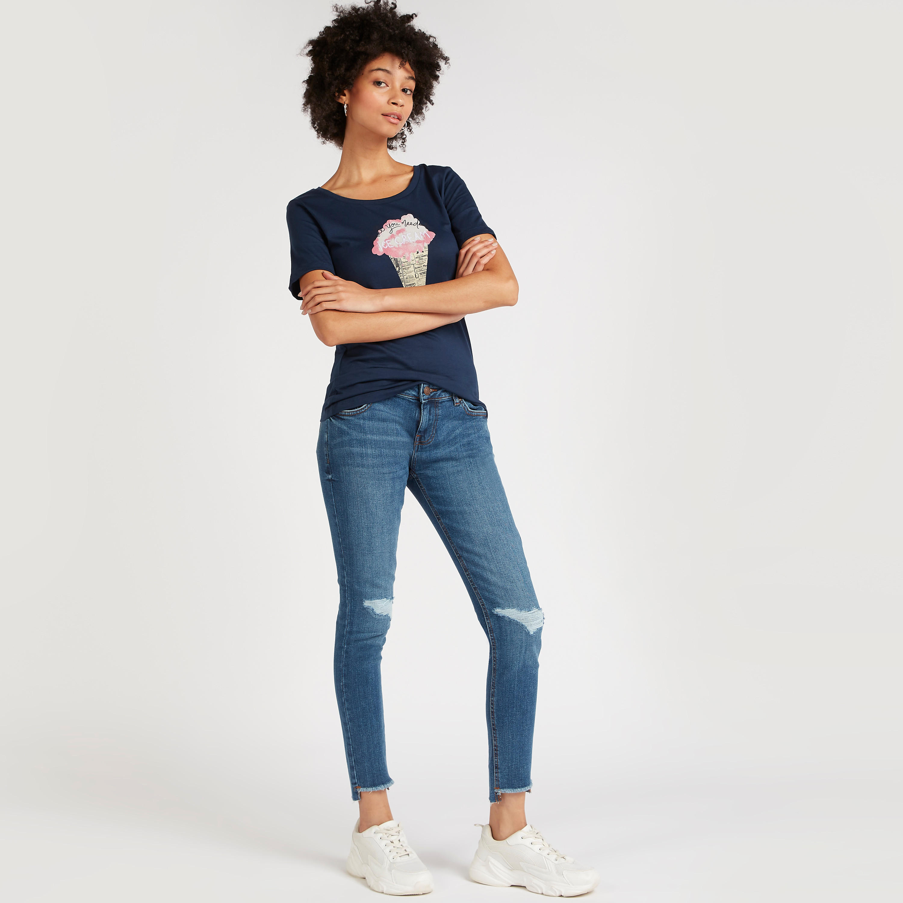 بنطلون جينز سادة مضلّع بخصر متوسط الارتفاع وطول الكاحل و5 جيوب-women-clothing-bottoms-jeans-image-3