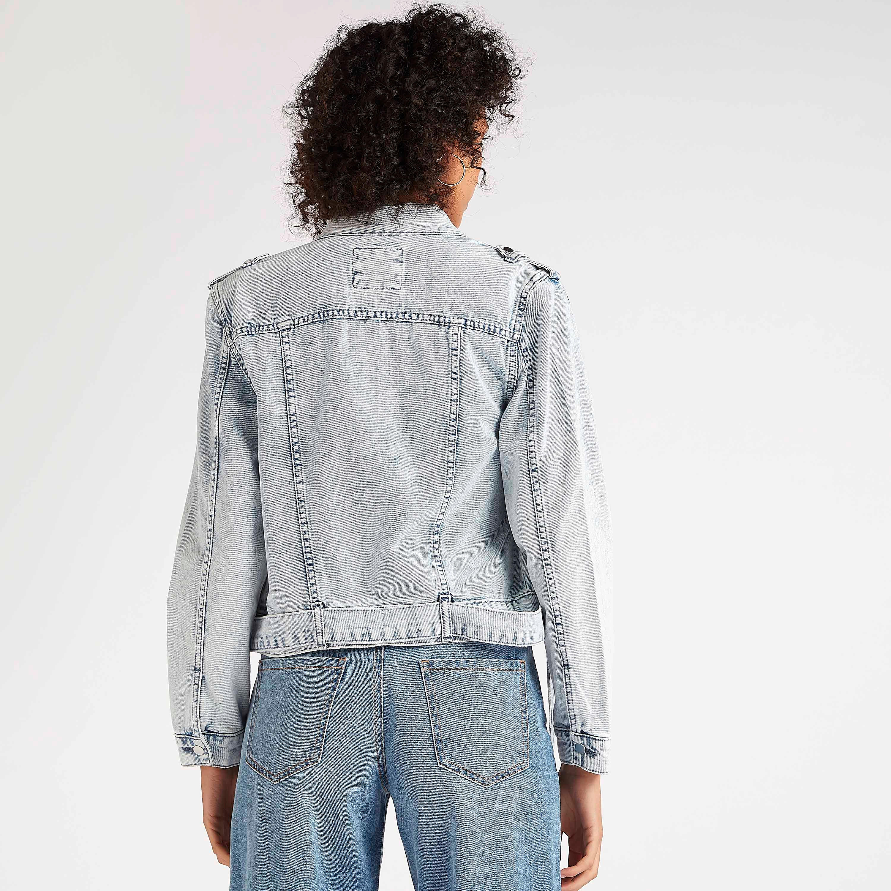 Solid Cropped Denim Jacket with Belt and Flap Pockets-women-winterwear-coatsandjackets-jackets-image-4