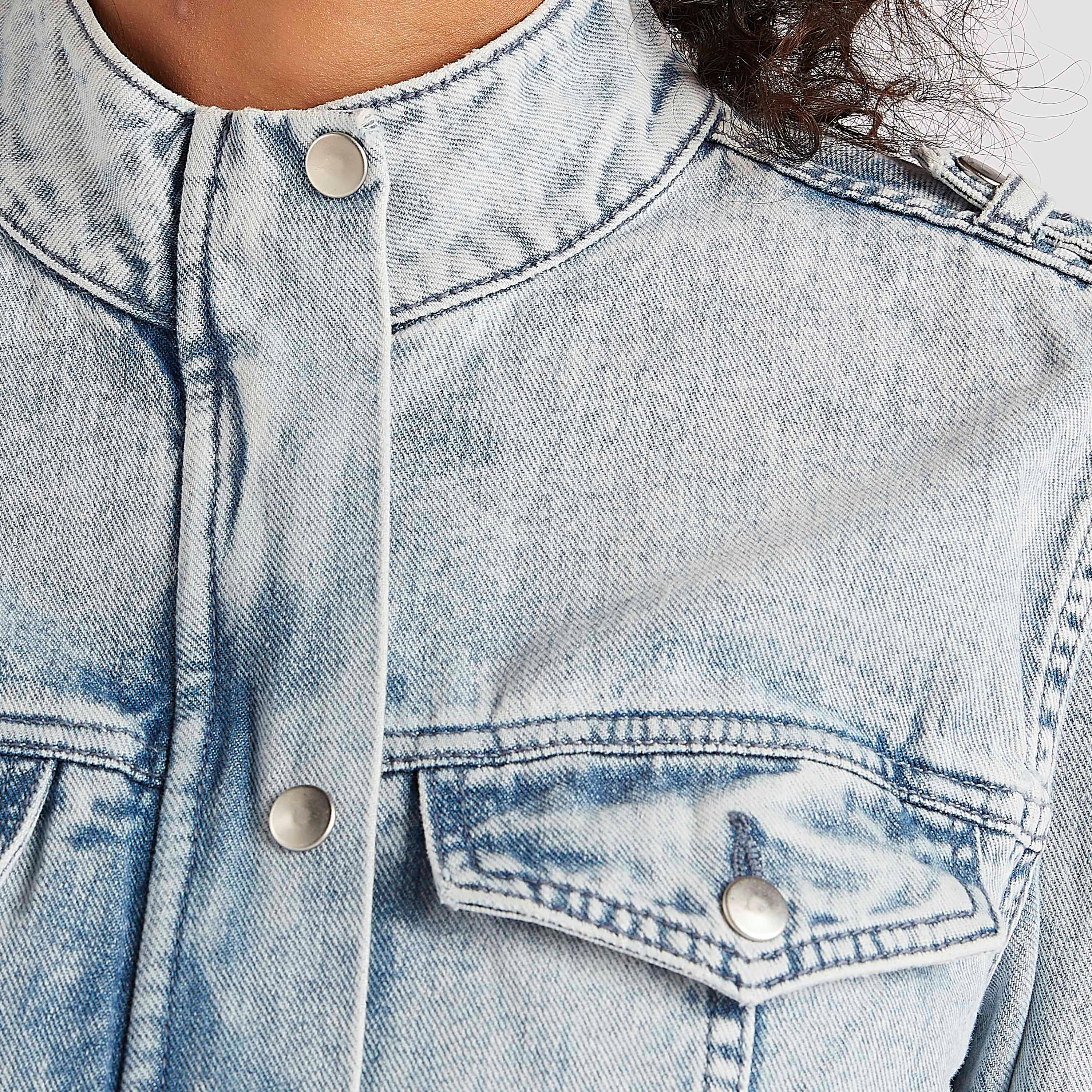 Solid Cropped Denim Jacket with Belt and Flap Pockets-women-winterwear-coatsandjackets-jackets-image-5
