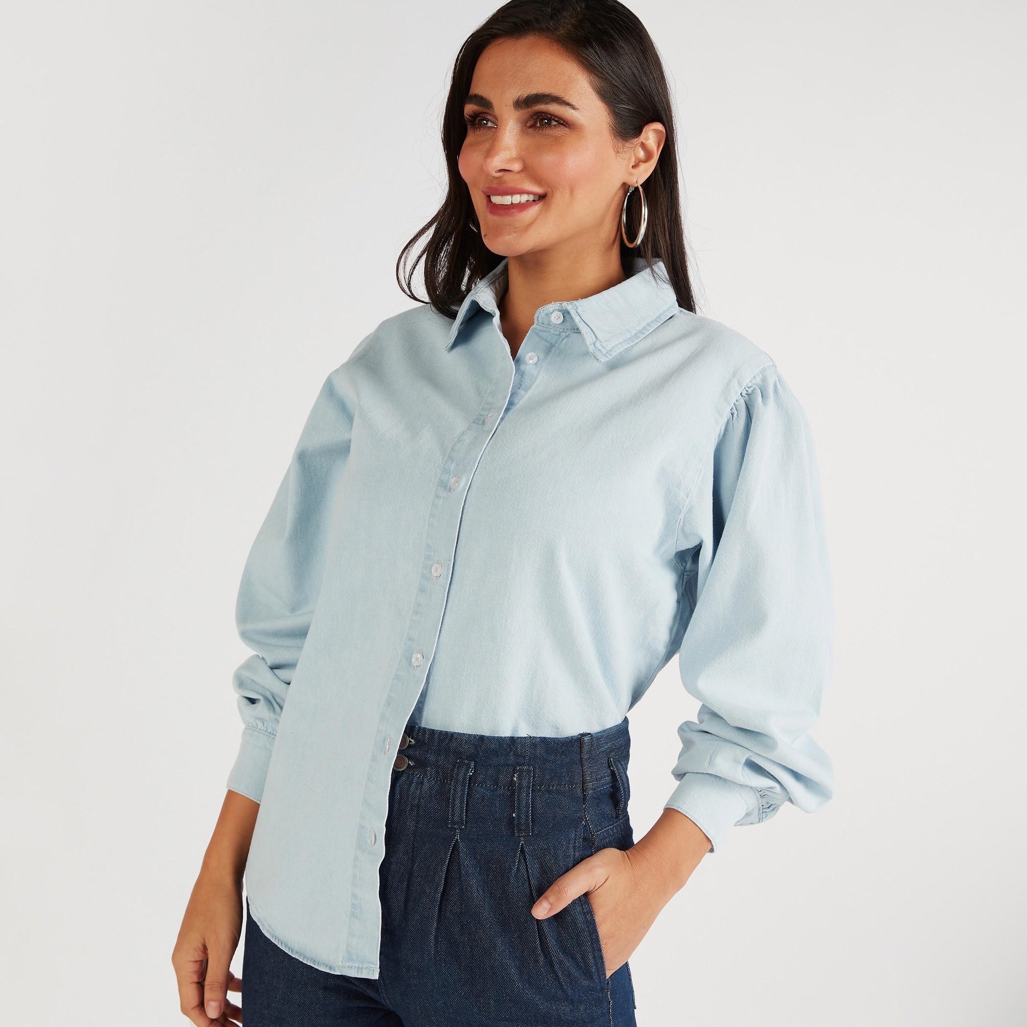 قميص دنيم سادة بأكمام بيشوب-women-clothing-shirtsandblouses-shirts-image-2