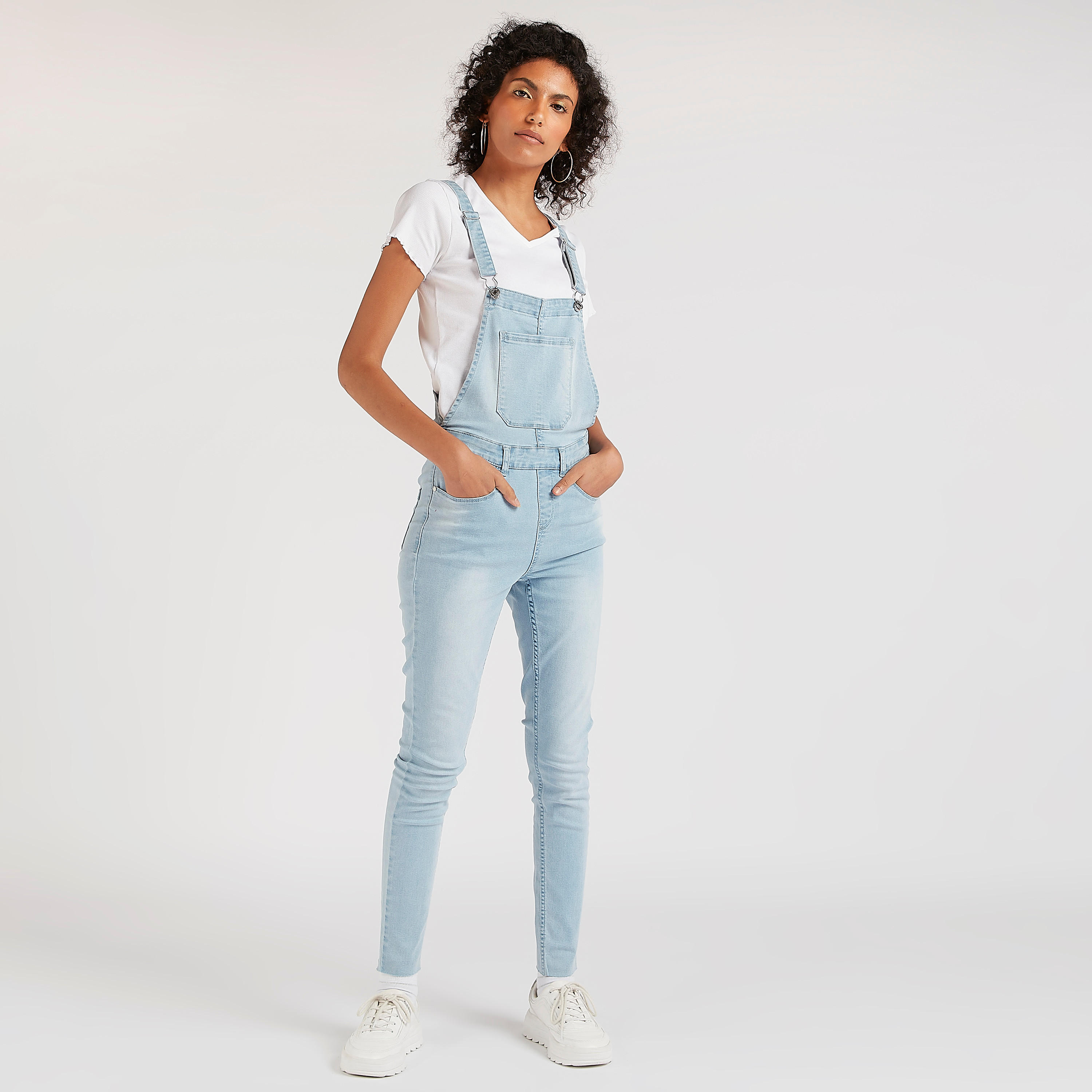 بنطلون دنغري دنيم بجيوب وعراوي حزام-women-clothing-bottoms-jeans-image-6