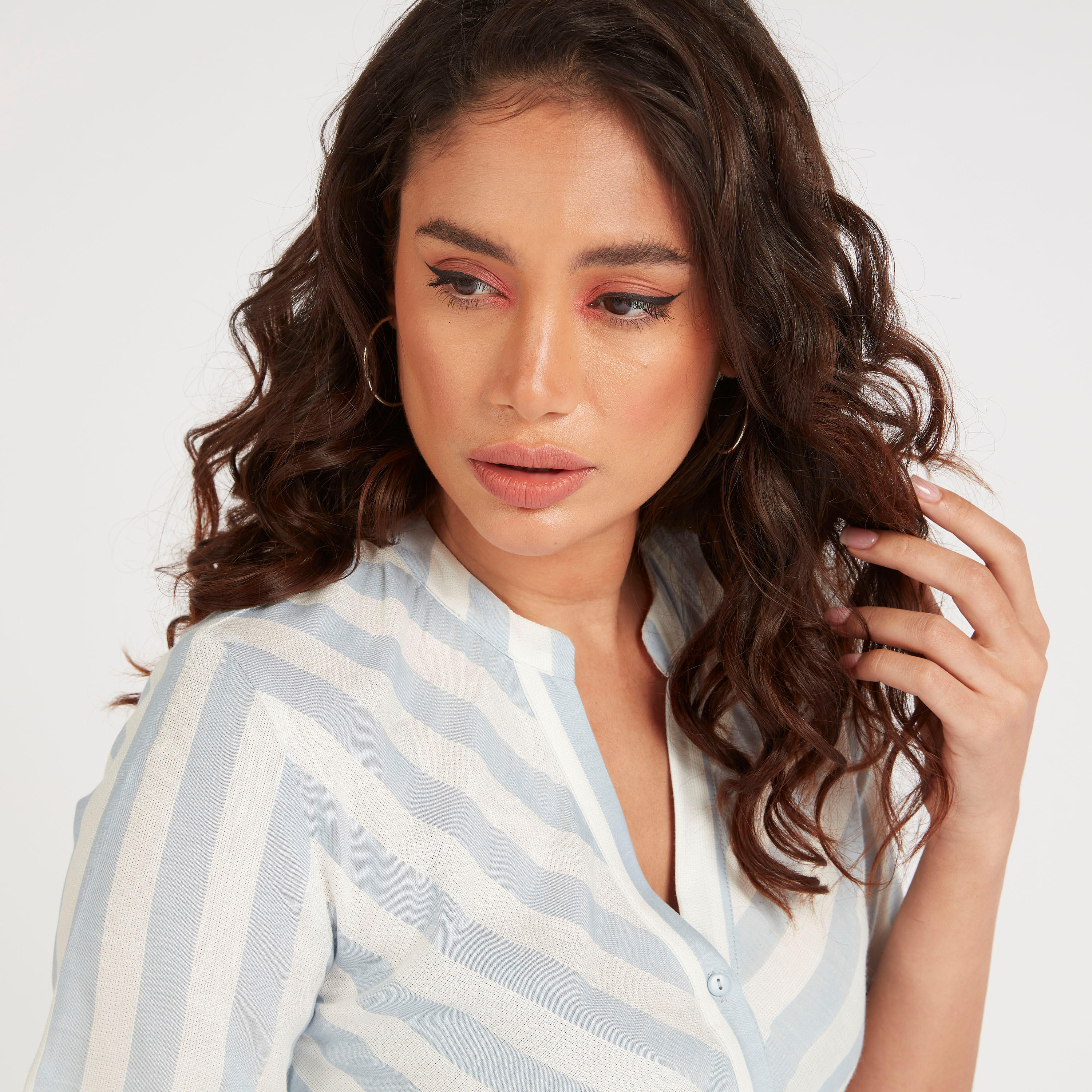 فستان دنيم إيه لاين ميدي مقلّم بحزام رباط وأكمام قصيرة-women-clothing-dresses-image-7
