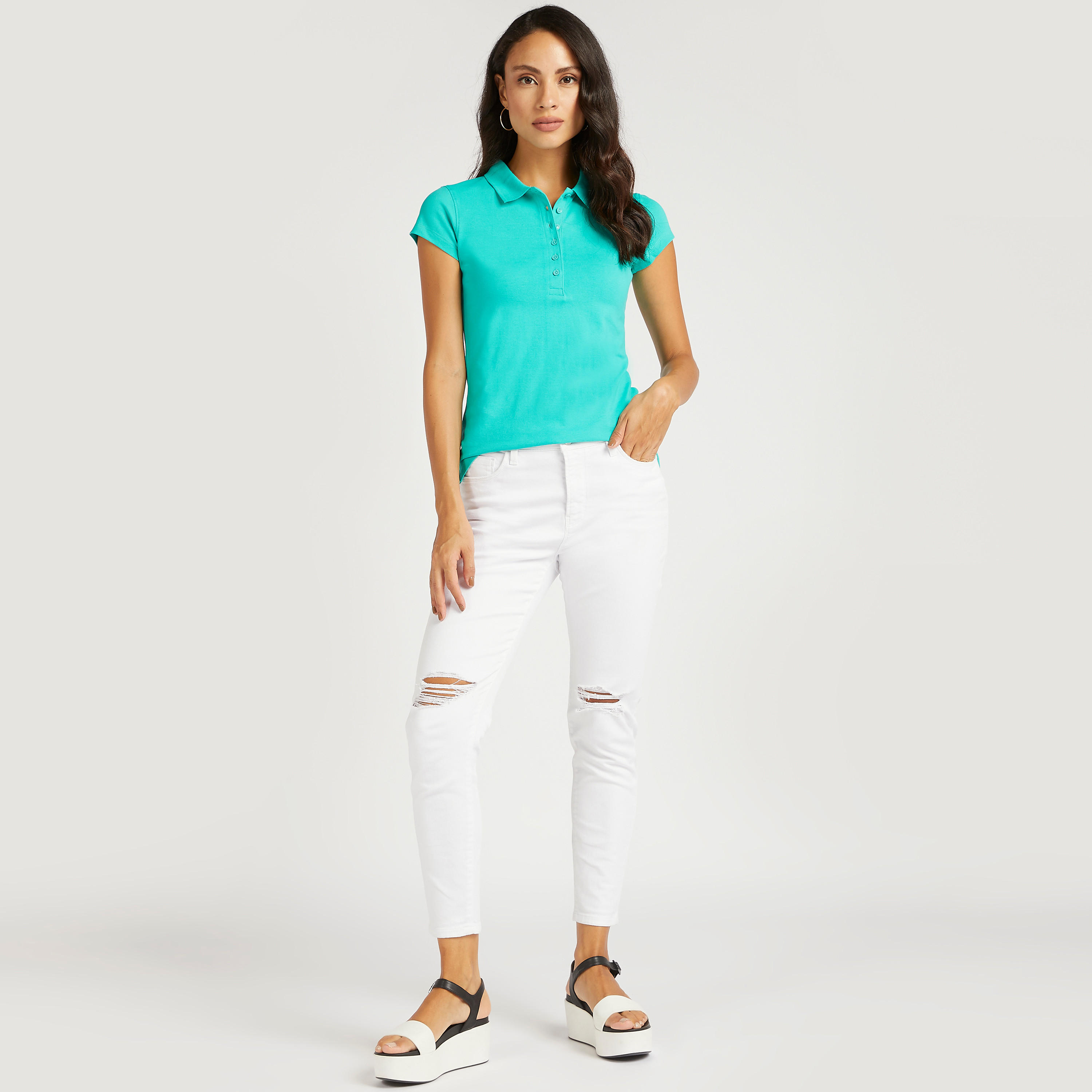 بنطلون جينز قصير مضلّع بقصّة سوبر سكيني وجيوب-women-clothing-bottoms-jeans-image-2