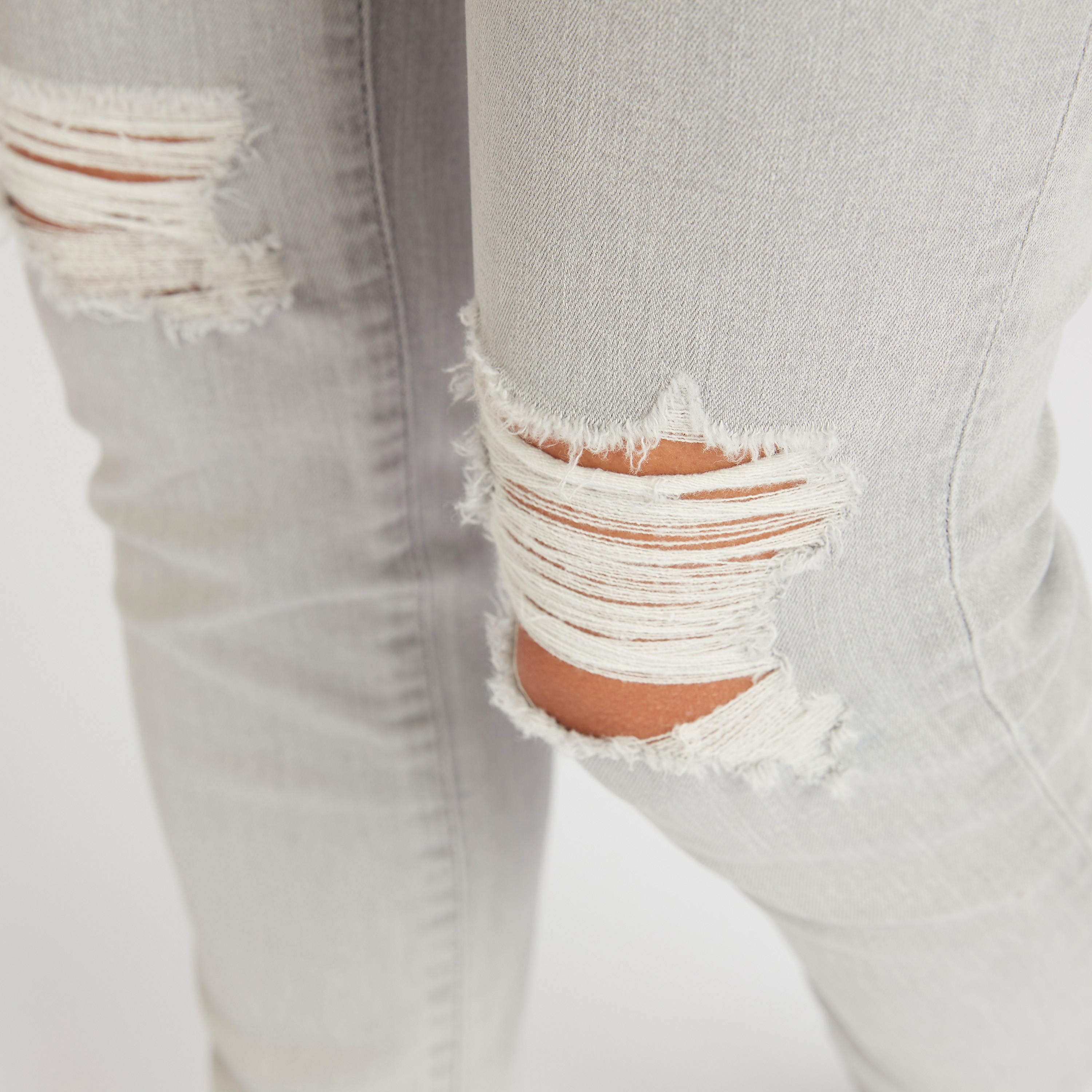 بنطلون جينز مضلّع بقصّة سوبر سكيني وزر إغلاق-women-clothing-bottoms-jeans-image-5