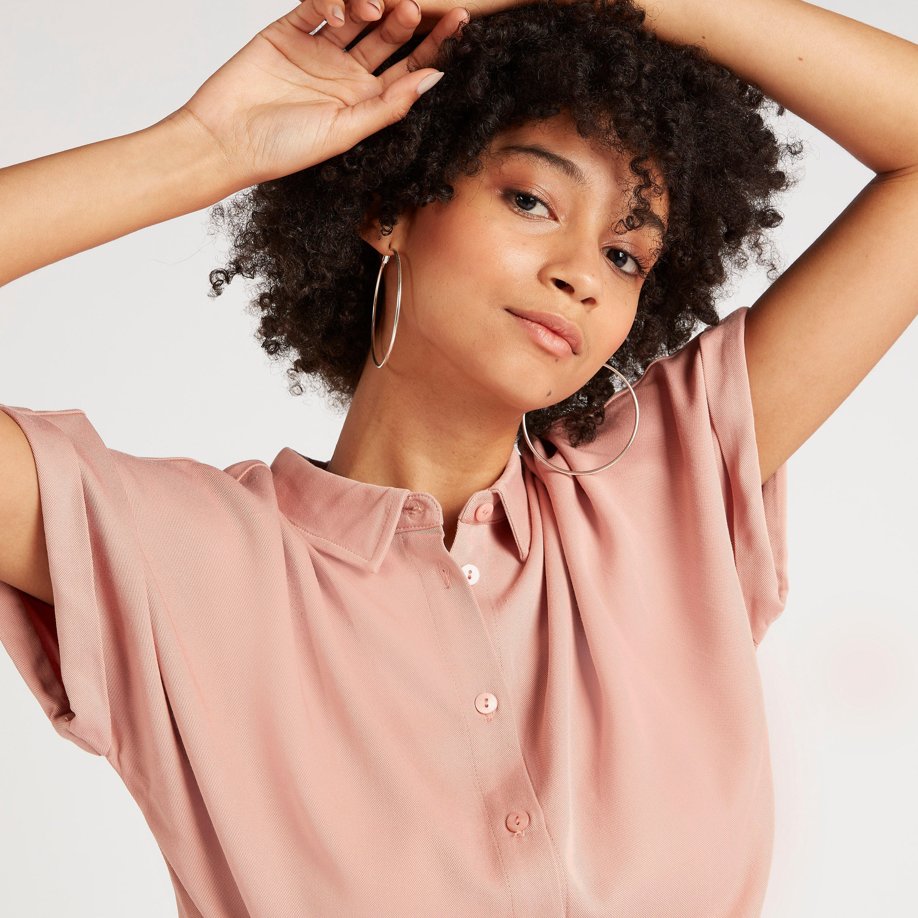 قميص سادة بياقة واسعة وأربطة أماميّة-women-clothing-shirtsandblouses-shirts-image-5