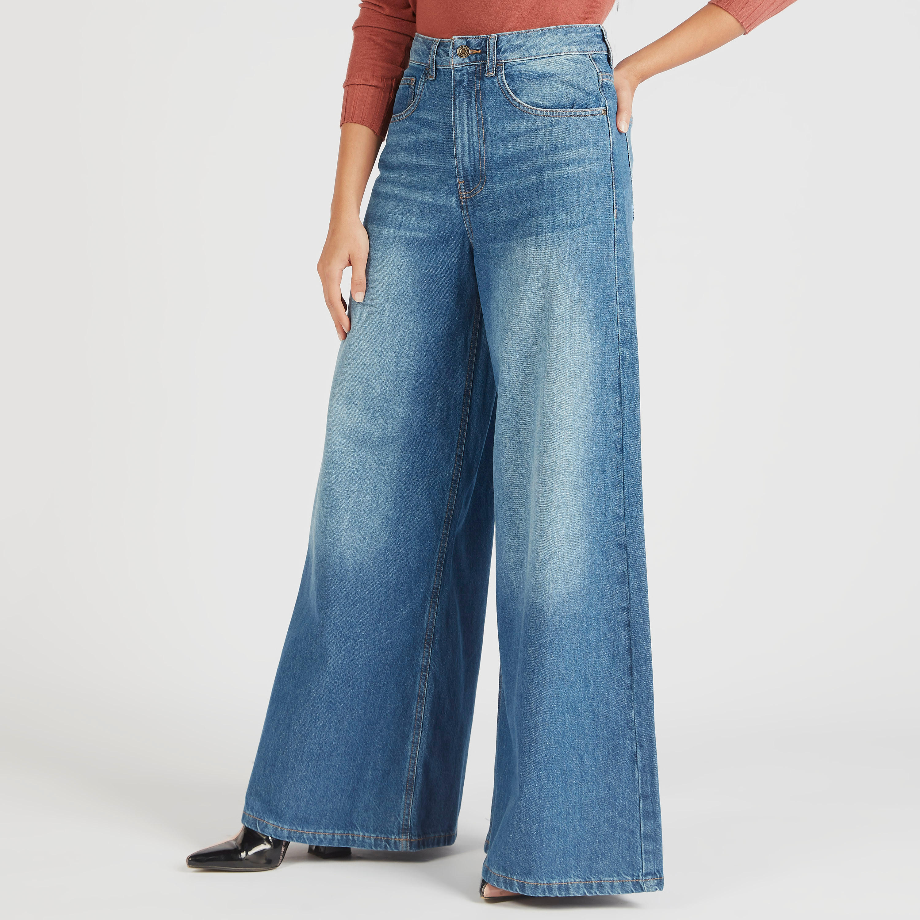 بنطلون جينز دينم بأرجل واسعة بأزرار إغلاق-women-clothing-bottoms-jeans-image-5