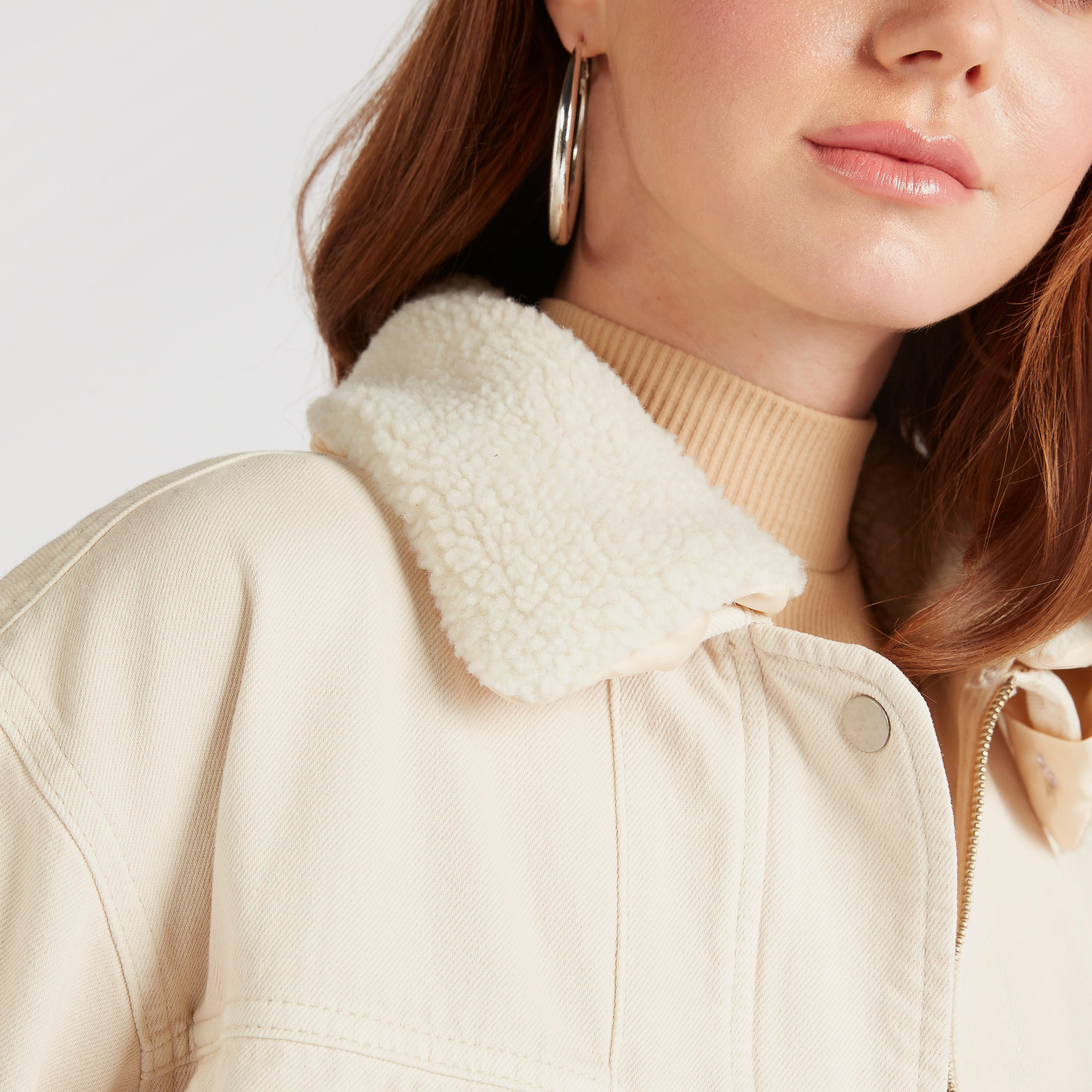 جاكيت خفيف بارز الملمس بياقة بورج وجيوب من لي كوبر-women-winterwear-coatsandjackets-jackets-image-3