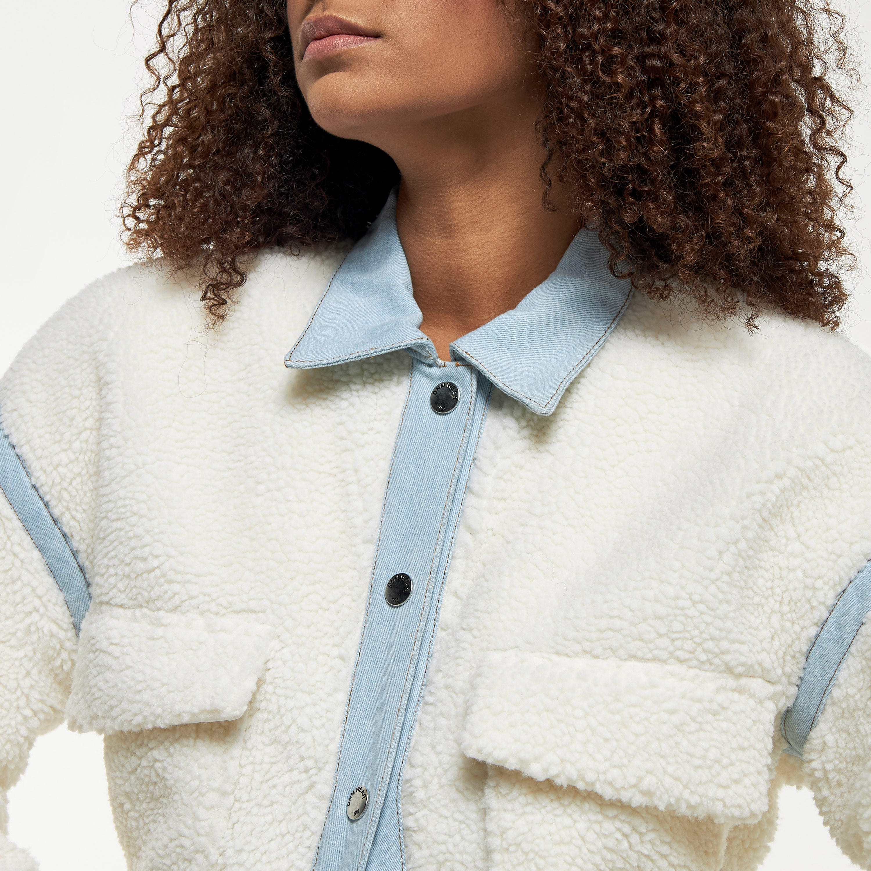 Faux Fur Jacket with Long Sleeves and Pockets-women-winterwear-coatsandjackets-jackets-image-4