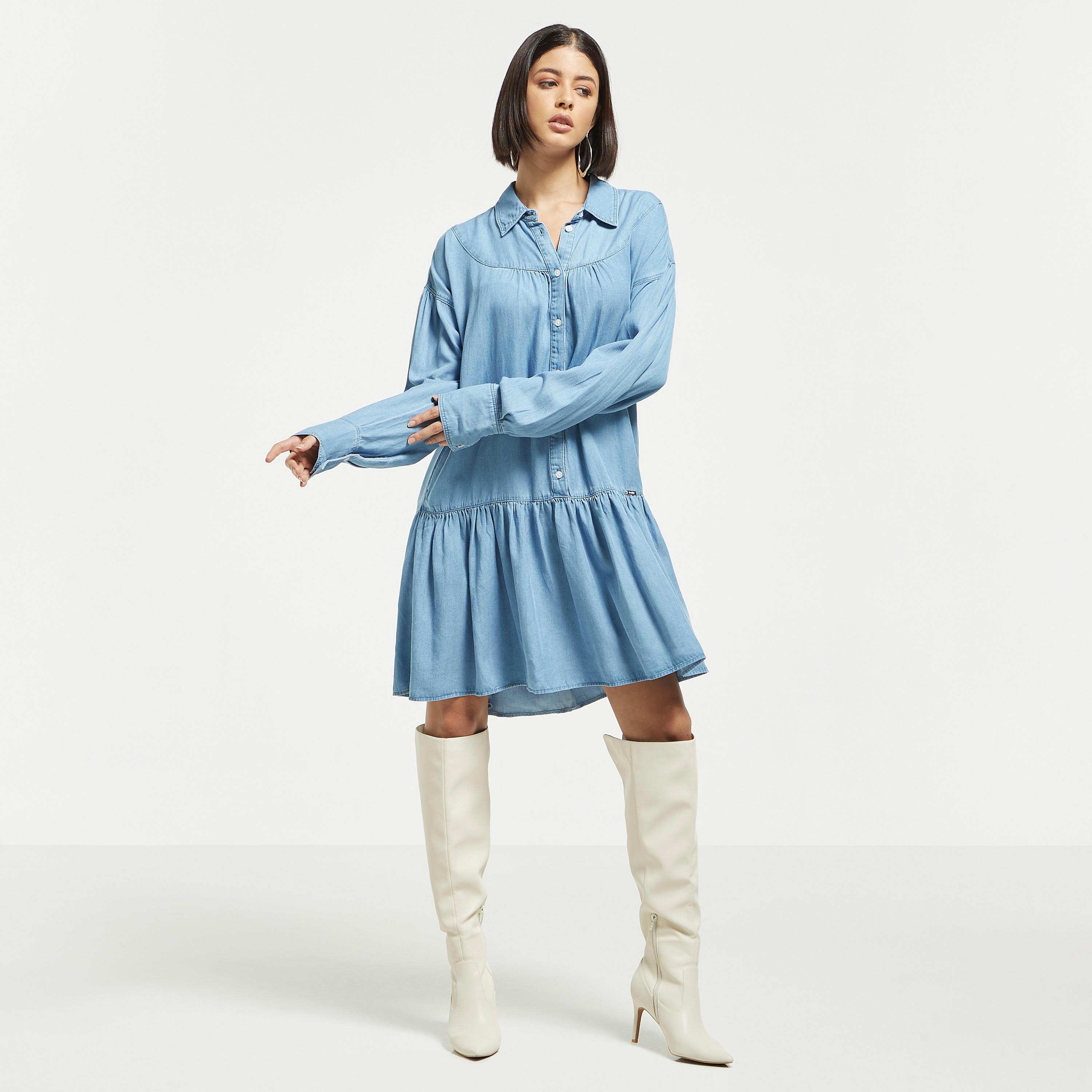 فستان قميص سادة بخصر منسدل وياقة واسعة وجيوب-women-clothing-dresses-image-3