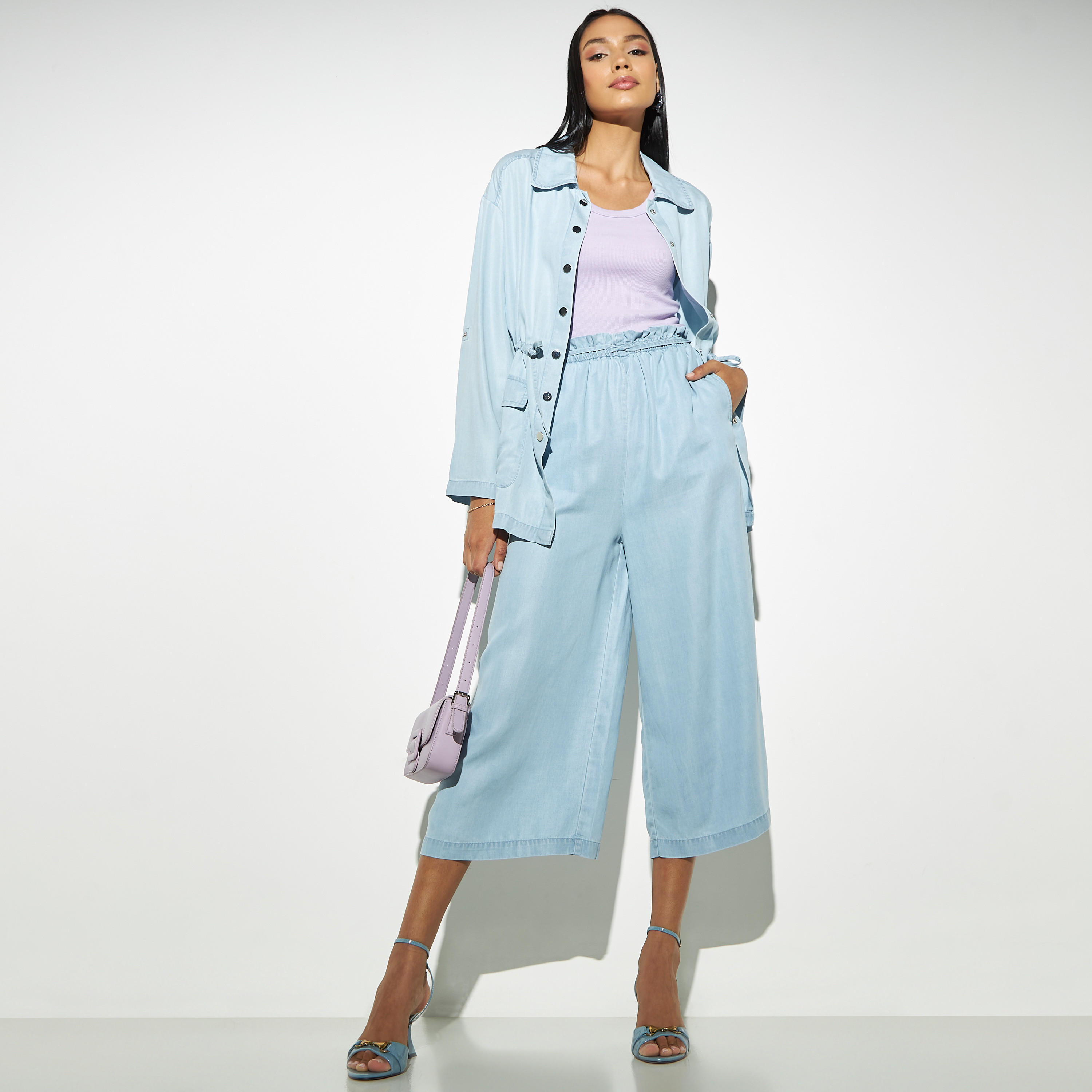 جاكيت تينسيل سادة برباط إغلاق وأكمام مثنية لأعلى-women-winterwear-coatsandjackets-jackets-image-3