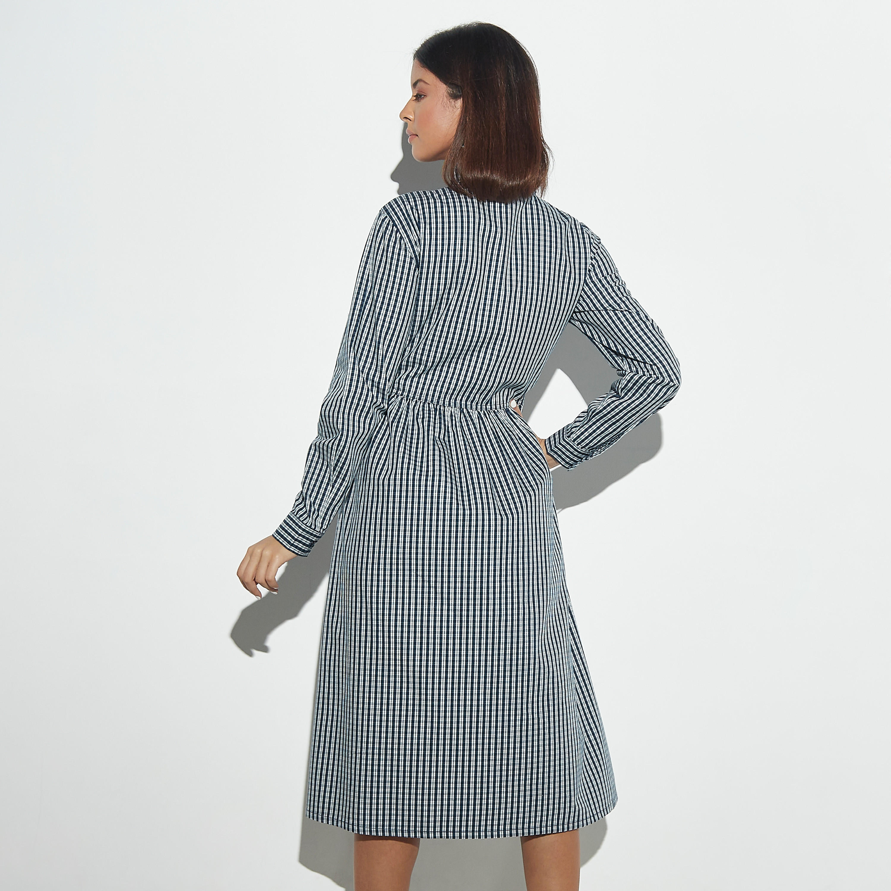 فستان قميص كاروهات بأكمام طويلة وجيوب-women-clothing-dresses-image-3